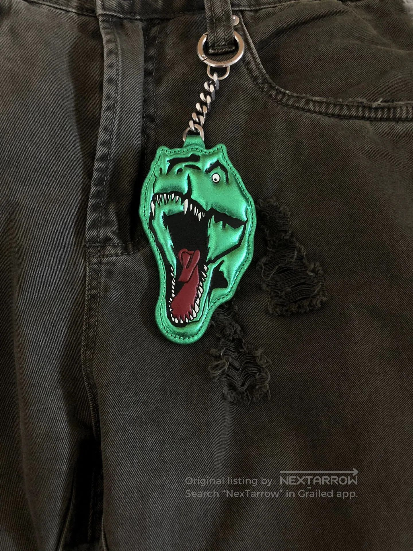 Saint Laurent Paris Saint Laurent 16SS T-Rex Keychain. Size ONE SIZE - 5 Thumbnail