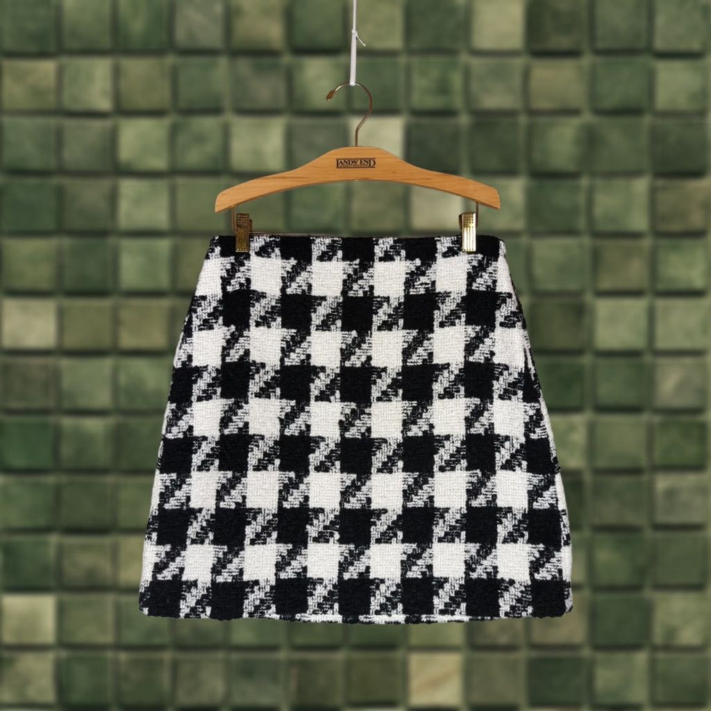 Loft LOFT Houndstooth Tweed Mini Skirt Womens Size 2 Career Academia Preppy Black/White Zipper Lined Knee Length Fall Winter Workwear Mens? Size 26" / US 2 / IT 38 - 1 Thumbnail
