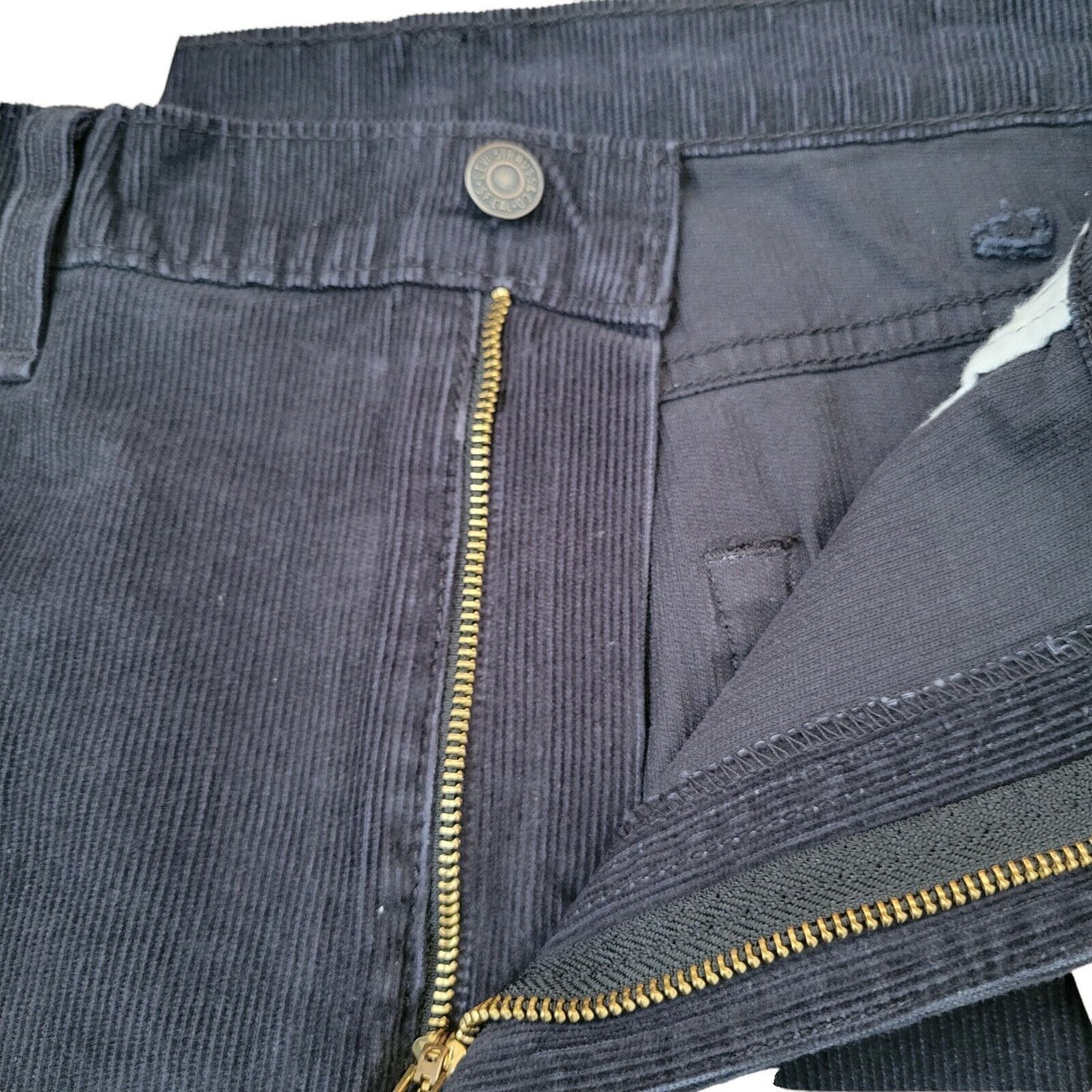 Levi's Levi's 502 Regular Taper Corduroy. 38/30 Size US 38 / EU 54 - 3 Thumbnail
