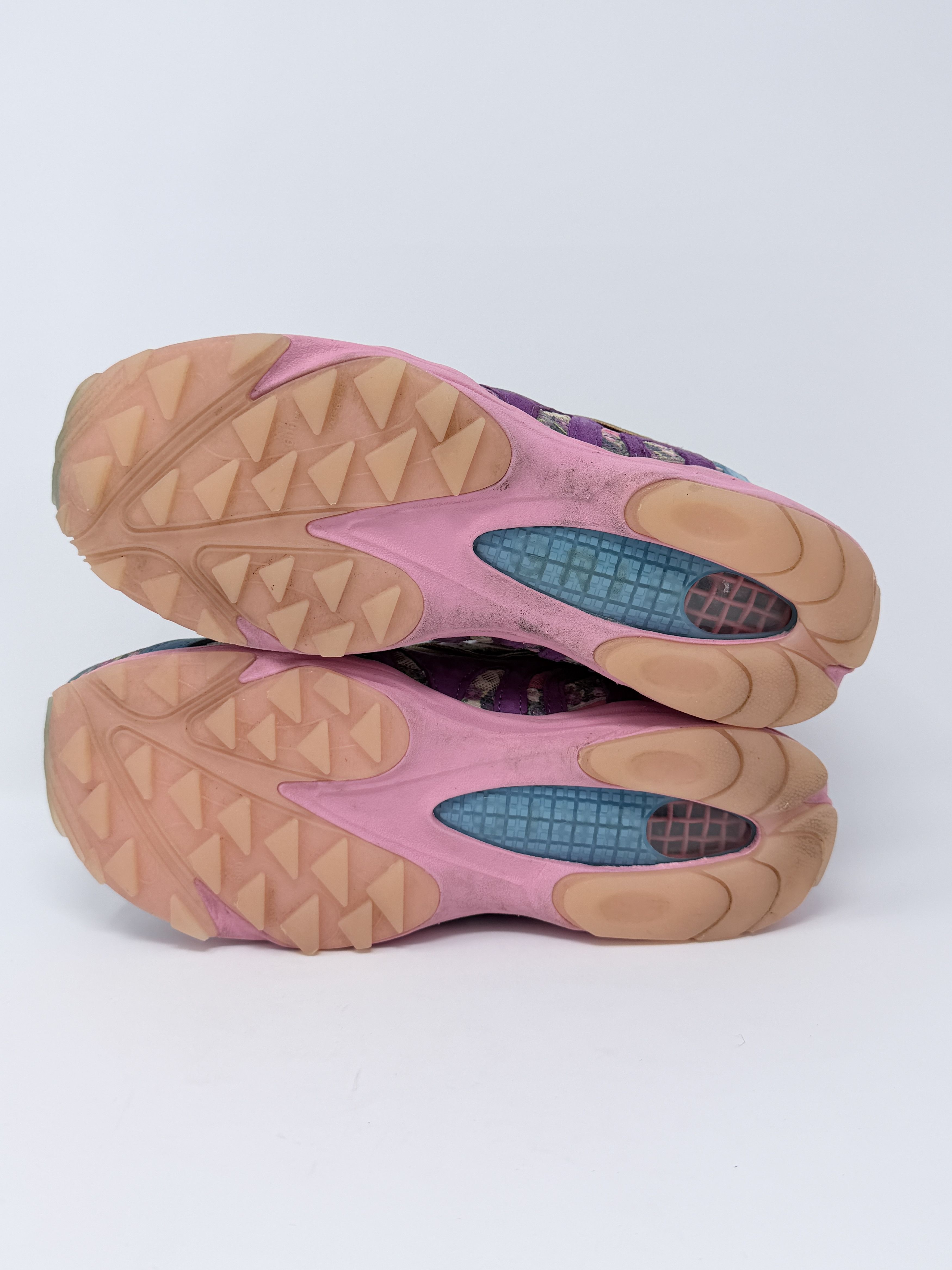 Saucony Jae Tips Saucony Grid Azura 2000 Remember Who Fronted Size US 8 / EU 41 - 8 Thumbnail