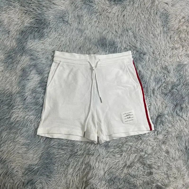 Thom Browne Thom Browne White Cotton Men's Shorts . Size US 27 - 1 Thumbnail