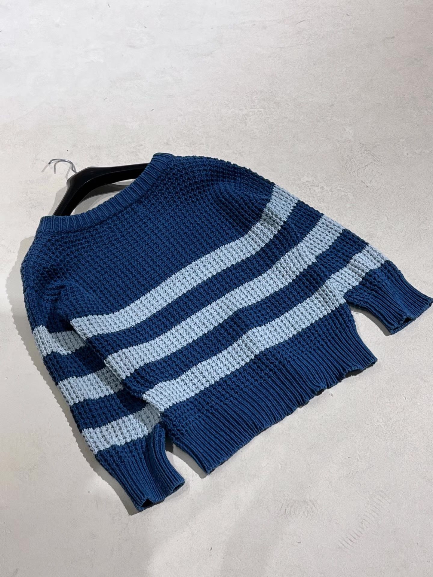 Vintage Vintage Handmade Wool Short PulloverSweater, Made in UK Q13 Size US M / EU 48-50 / 2 - 5 Thumbnail