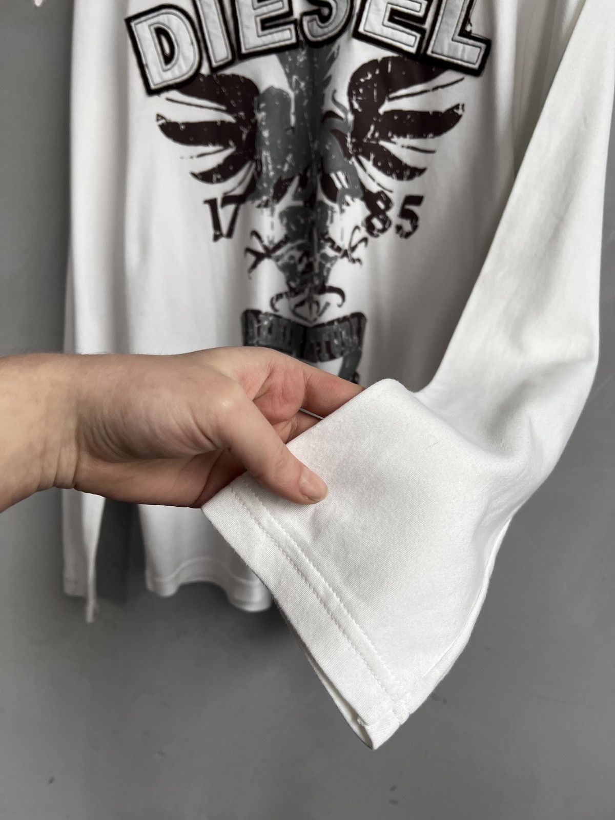 Diesel Diesel White Longsleeve Big Logo y2k style slim fit Size US M / EU 48-50 / 2 - 5 Thumbnail
