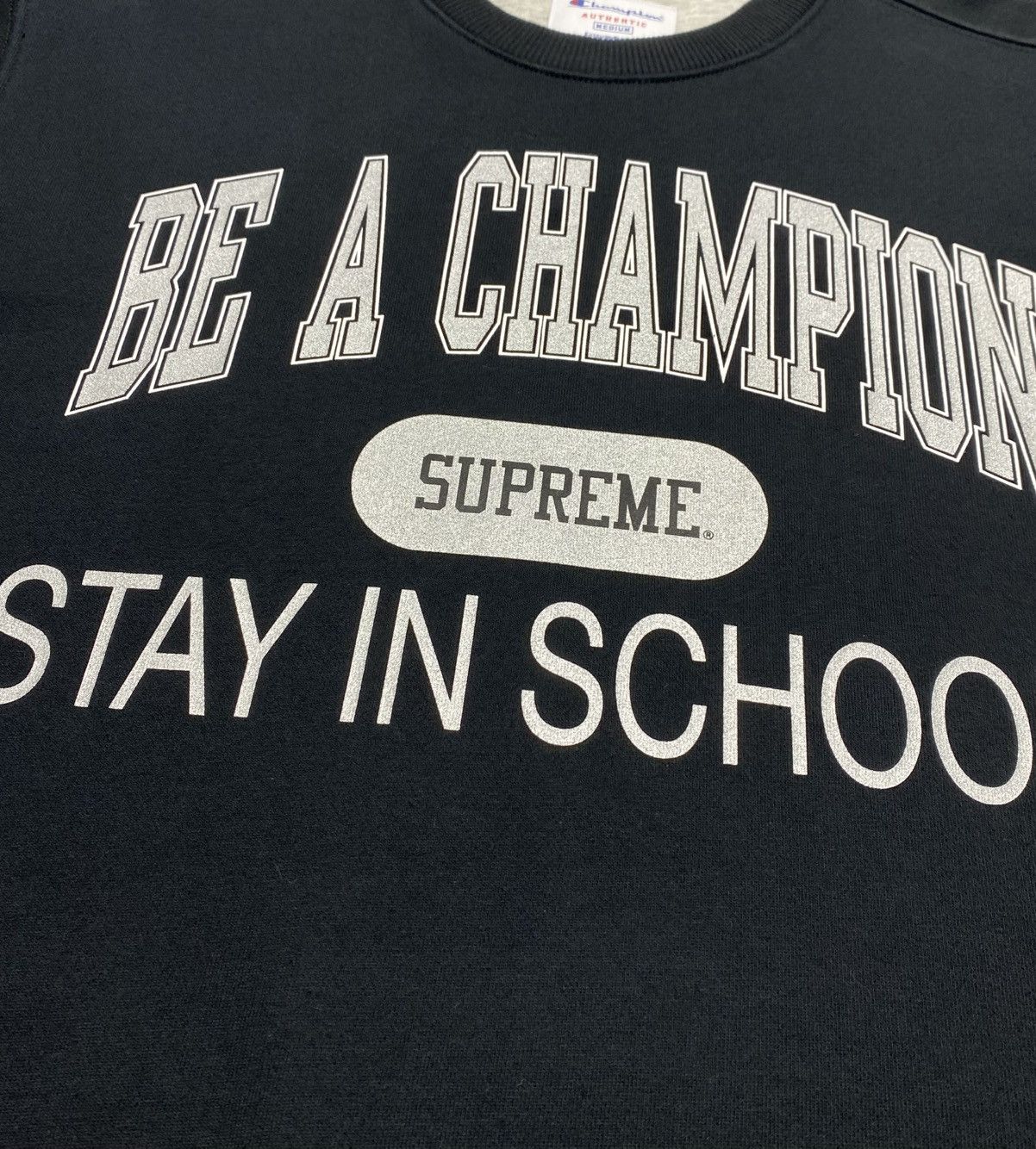 Champion × Supreme Supreme x Champion Stay In School Crewneck Black (SS18) Size US M / EU 48-50 / 2 - 2 Thumbnail