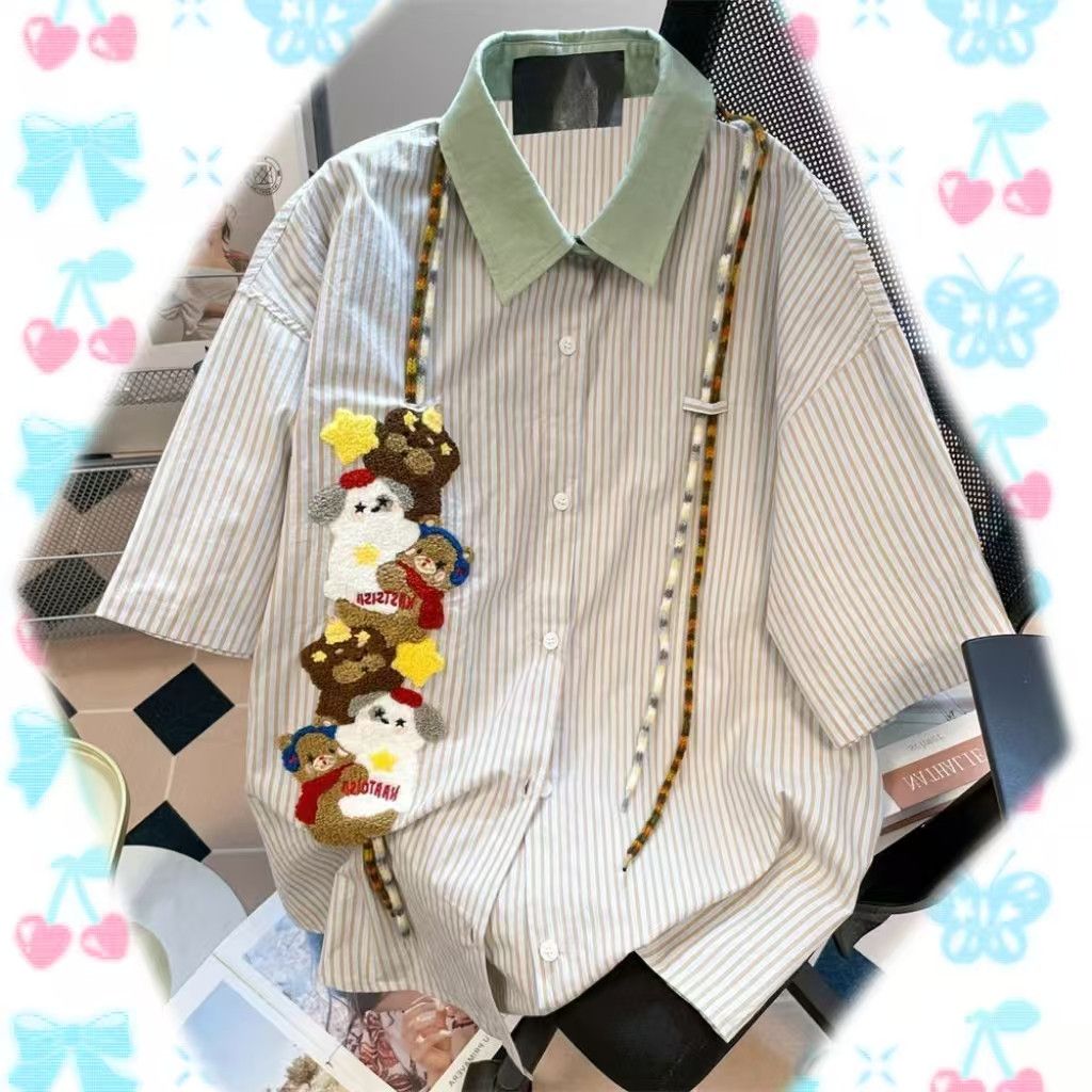 Vintage Cartoon Embroidered Contrast Stripe Short-Sleeve Shirt Size US M / EU 48-50 / 2 - 4 Thumbnail