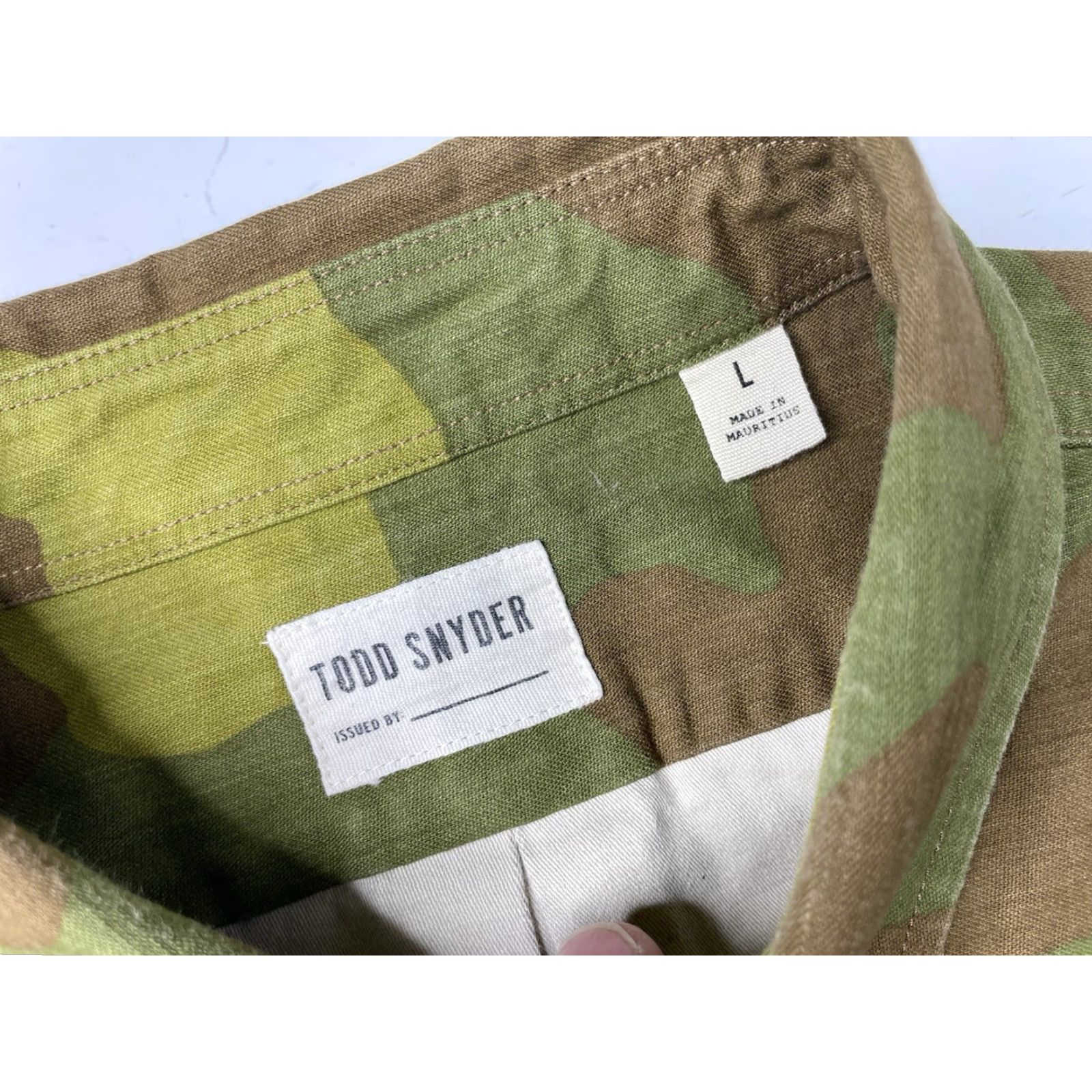 Todd Snyder Todd Snyder Camouflage Two Pockets Utility LS Shirt Men L Large Multicolor Long Sleeve Button-Up Size US L / EU 52-54 / 3 - 4 Thumbnail
