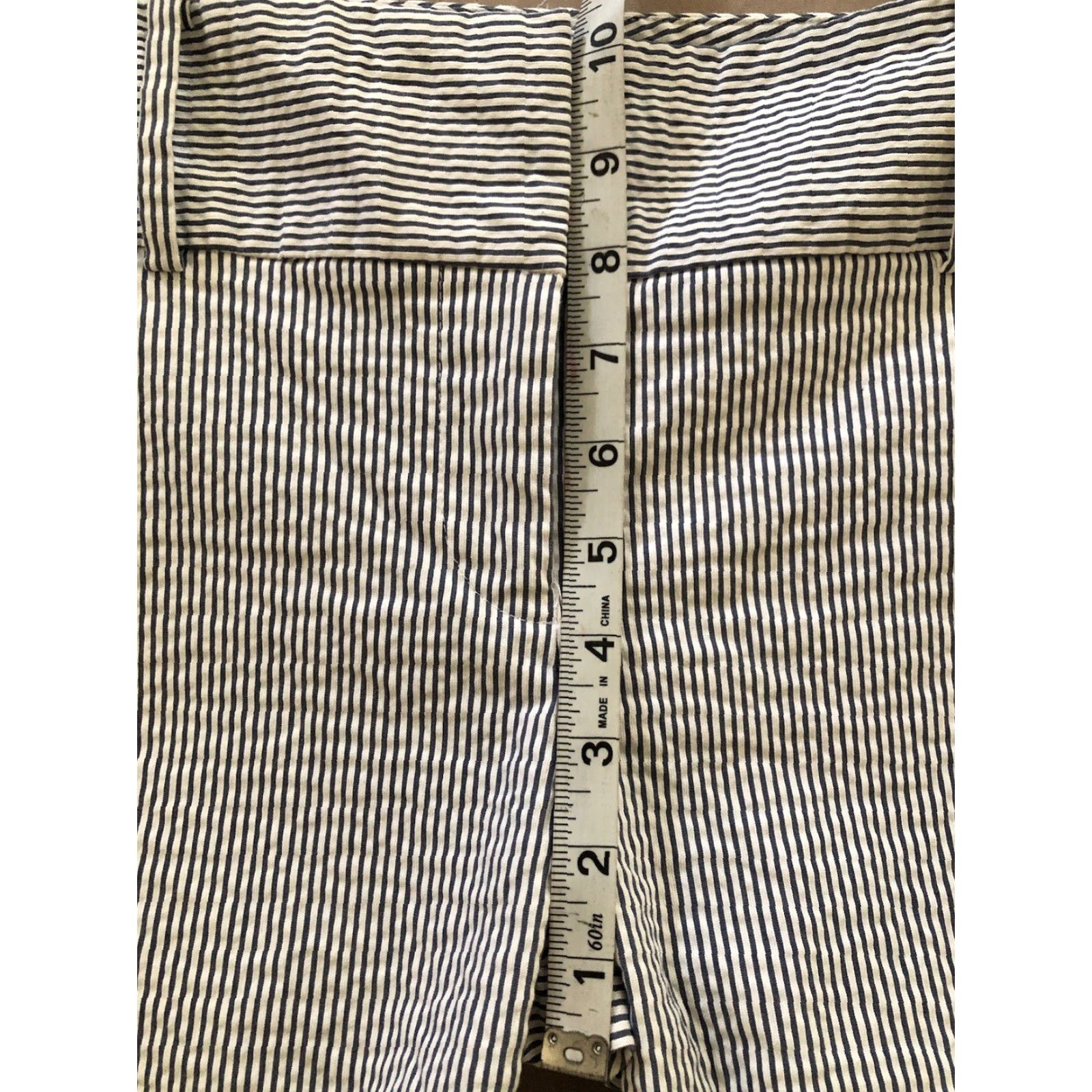 Ann Taylor VINTAGE Ann Taylor Seersucker Pants 10 Blue Wht Stripe Tapered Leg 34"W Pockets Coastal Size 32" / US 10 / IT 46 - 5 Thumbnail