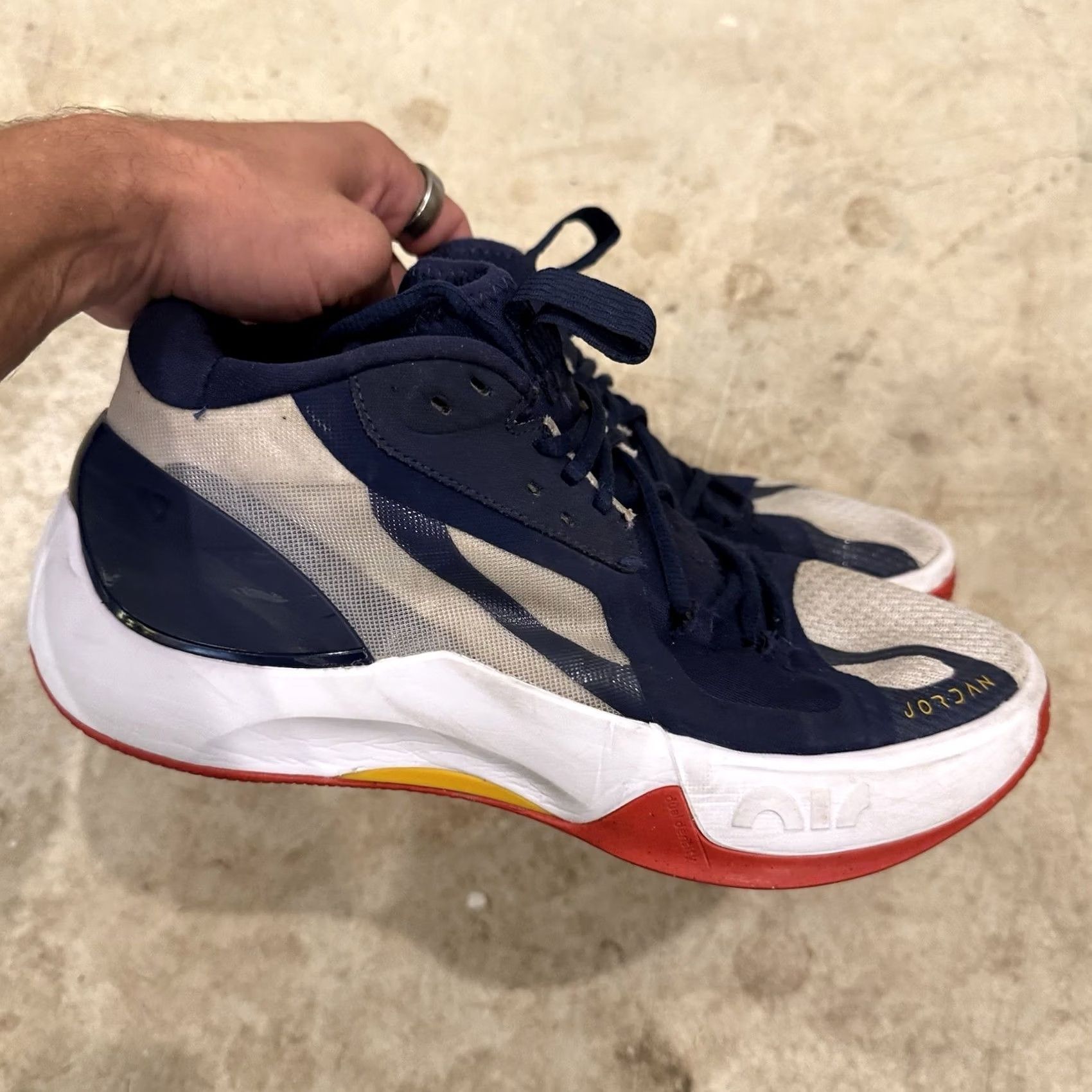 Nike Nike Air Jordan Zoom Separate Olympic Sneaker Mens 9.5 White Navy Red Gold DH0249-471 Size US 9 / EU 42 - 2 Thumbnail