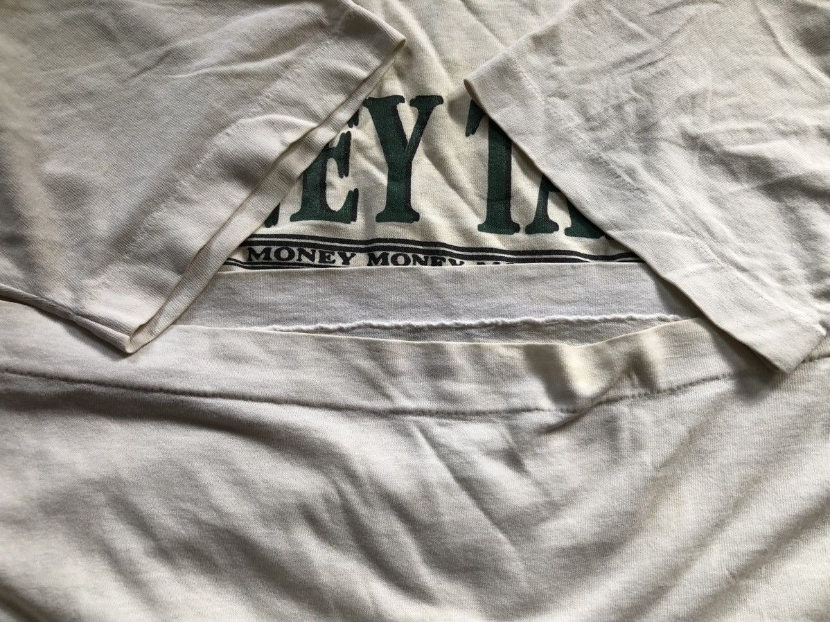 Rap Tees × Vintage Vintage 90s Money talk bullshit walks distressed Size US L / EU 52-54 / 3 - 9 Thumbnail
