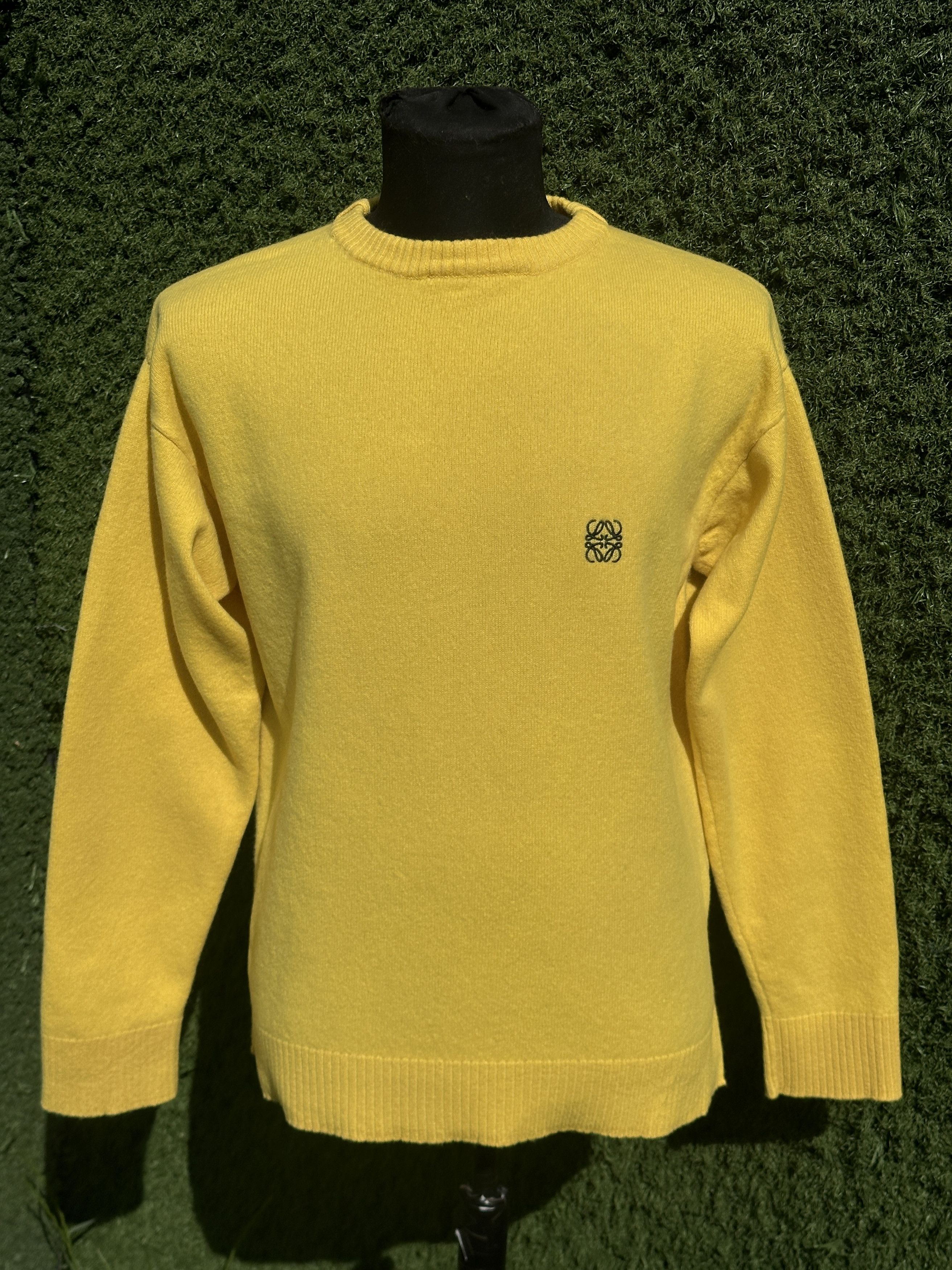 Loewe Loewe Anagram Wool Relaxed Crew Neck Knit Sweater Pullover M Size US M / EU 48-50 / 2 - 2 Thumbnail