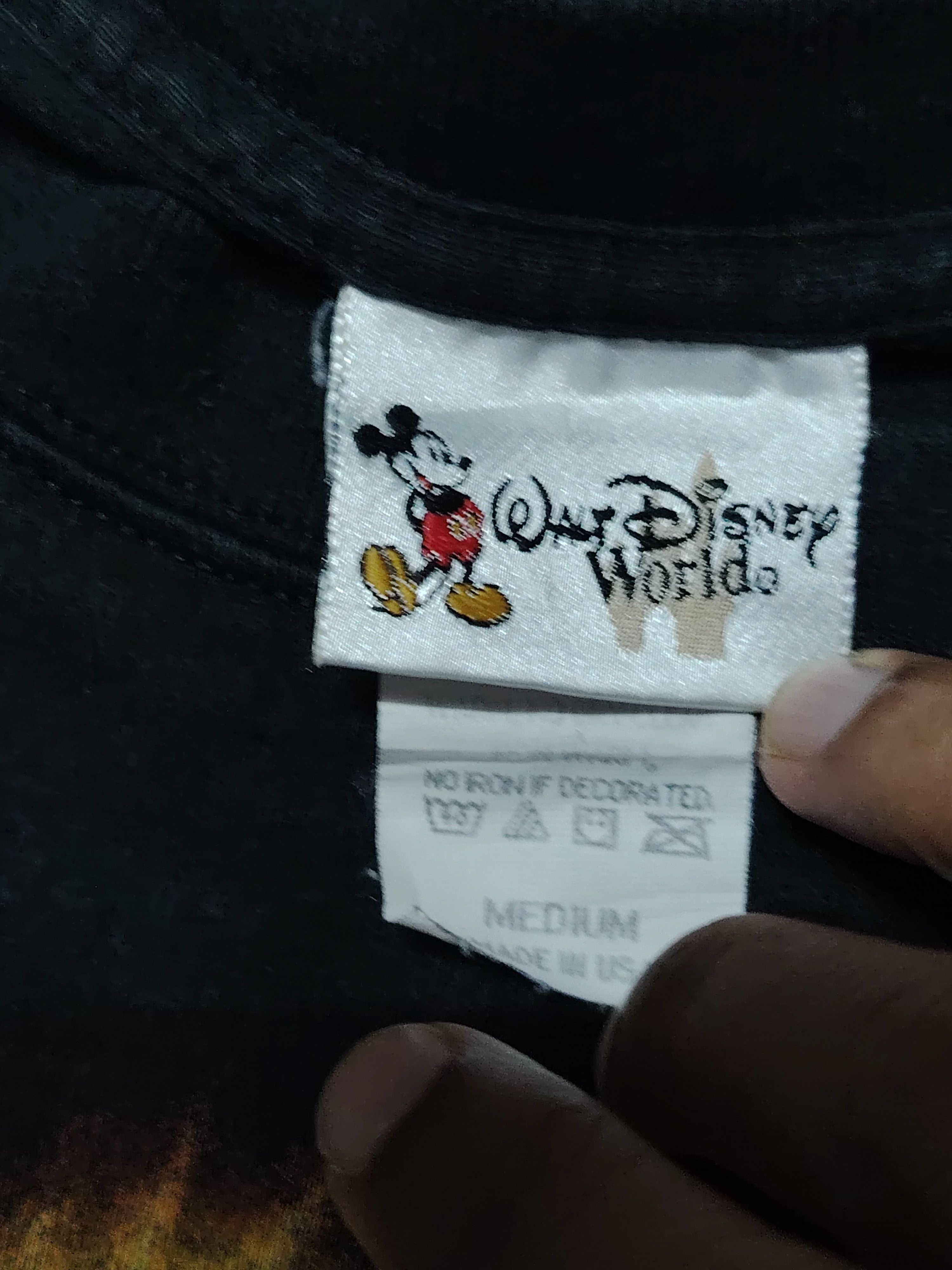 Disney Vintage Walt Disney World Dinosaur T-shirt Size US M / EU 48-50 / 2 - 5 Thumbnail