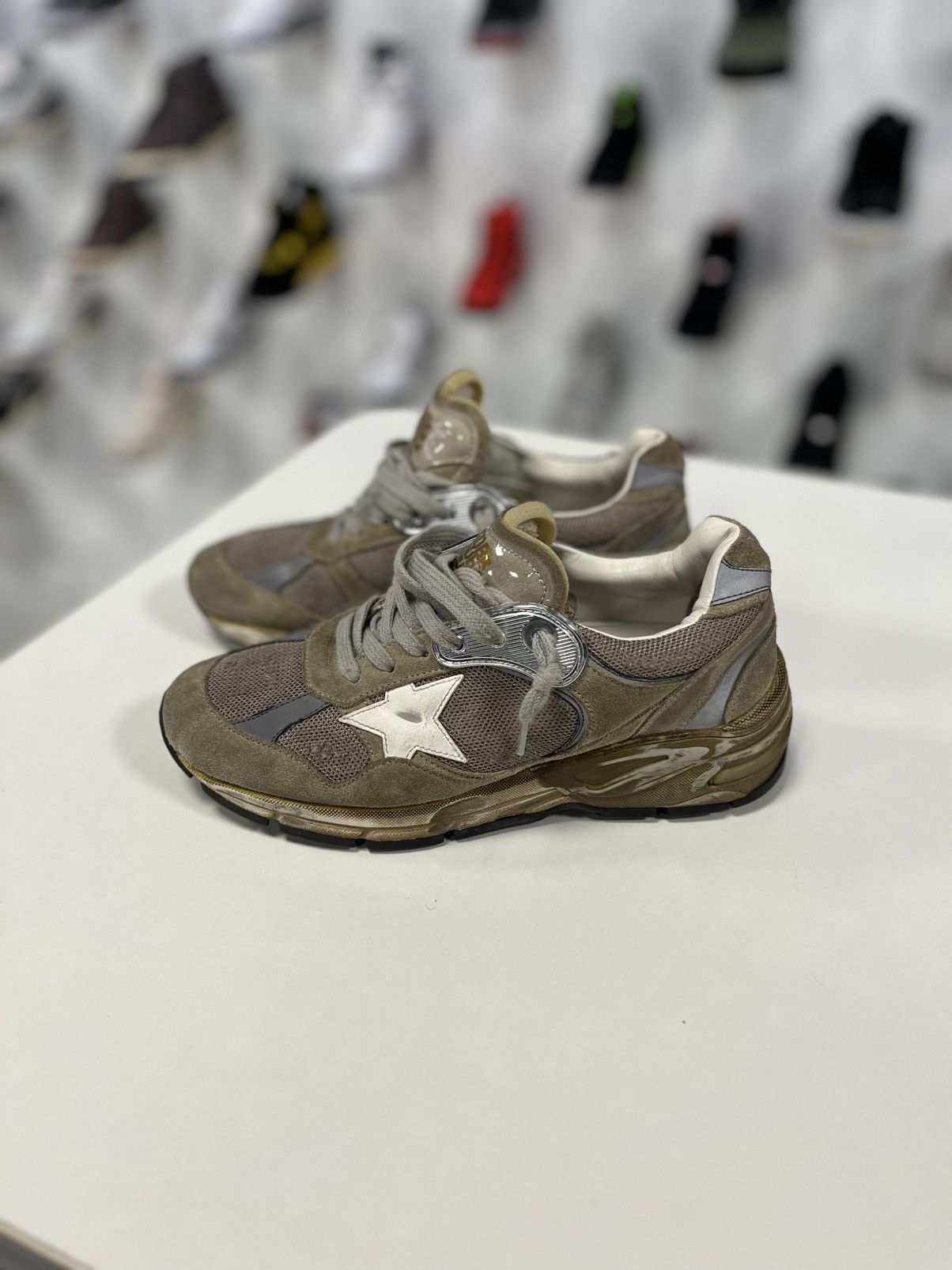 Golden Goose Men's Dad-Star in dove-gray suede and silver mesh Size US 6 / IT 36 - 8 Thumbnail