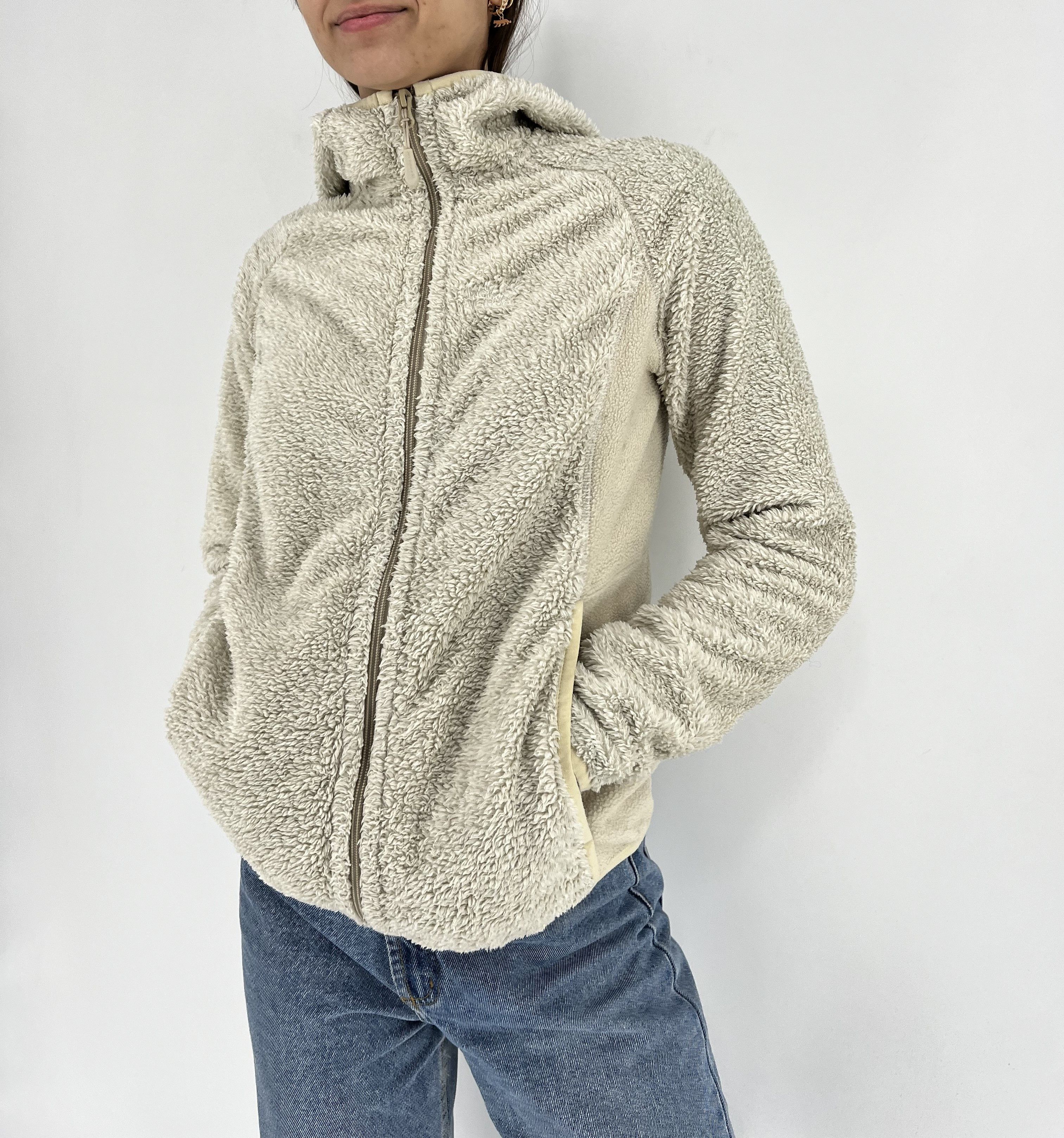 Jack Wolfskin × Vintage Vintage Jack Wolfskin Big Paw Teddy Fleece Zip Hoodie Size S / US 4 / IT 40 - 4 Thumbnail
