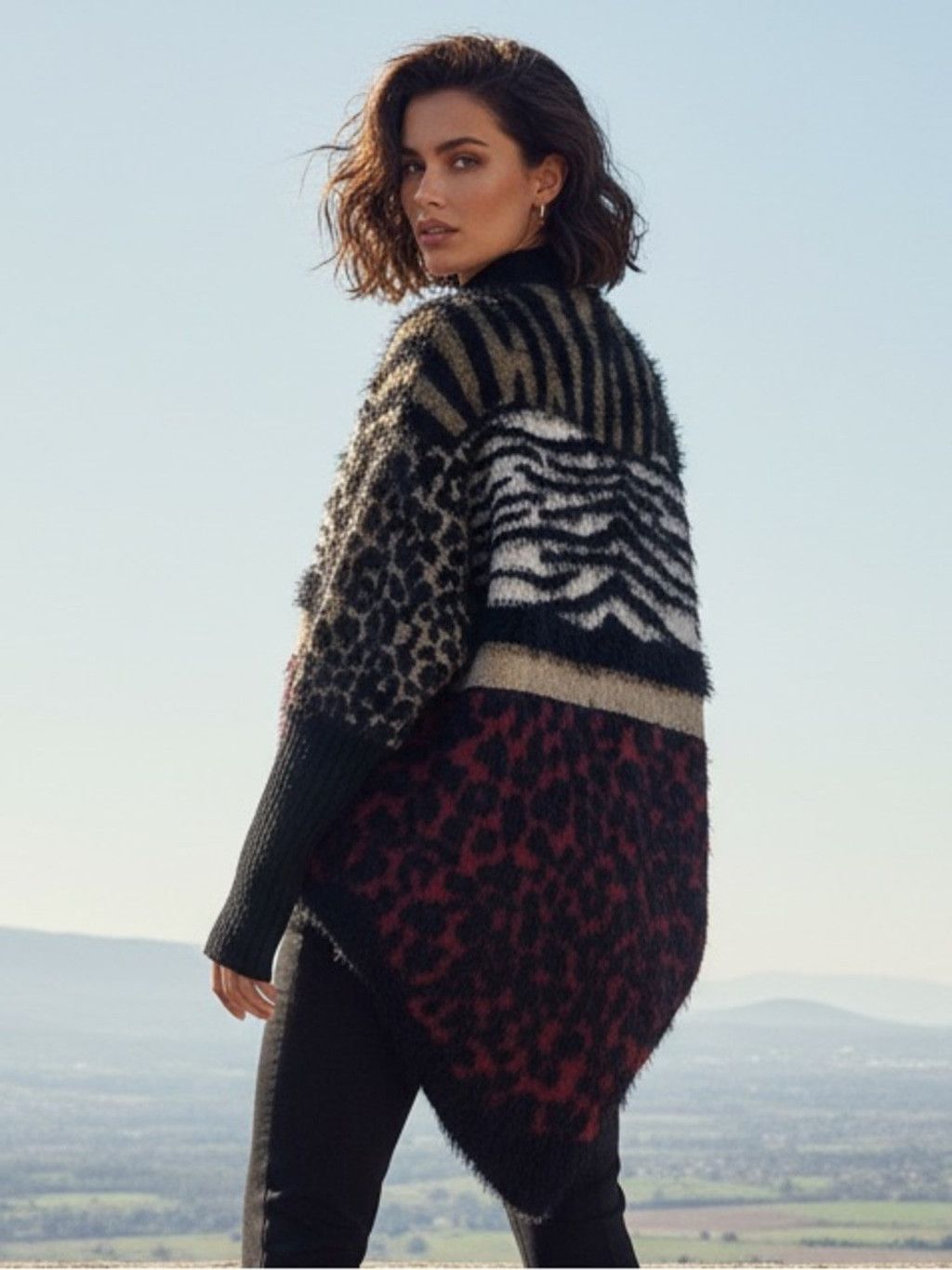 Other NWT Max Sport LA S/M Mixed Animal Print Fuzzy Cardigan Goth Size S / US 4 / IT 40 - 2 Thumbnail