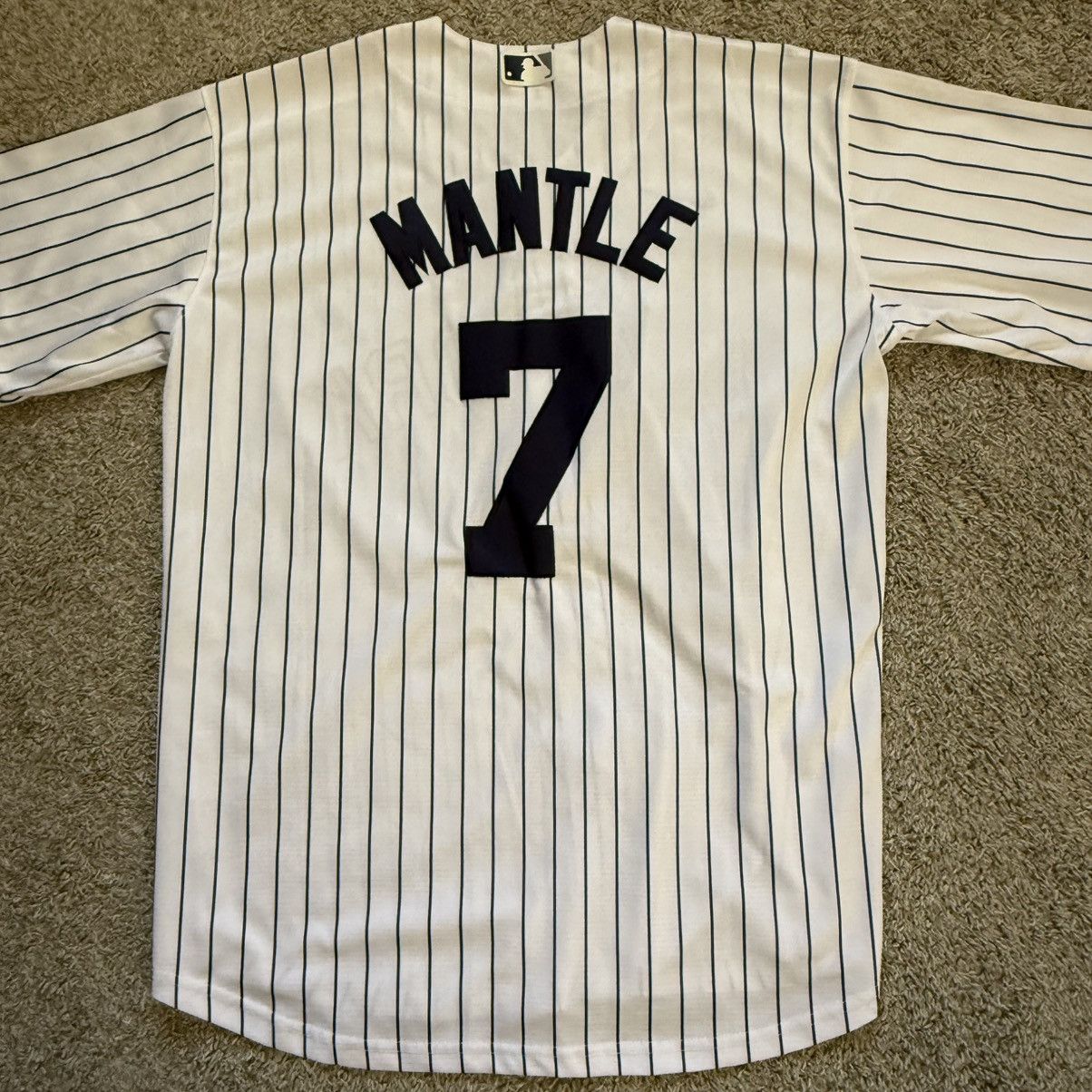Nike 🔴New York Yankees Jersey Size Large Baseball Pin Stripes Size US L / EU 52-54 / 3 - 3 Thumbnail