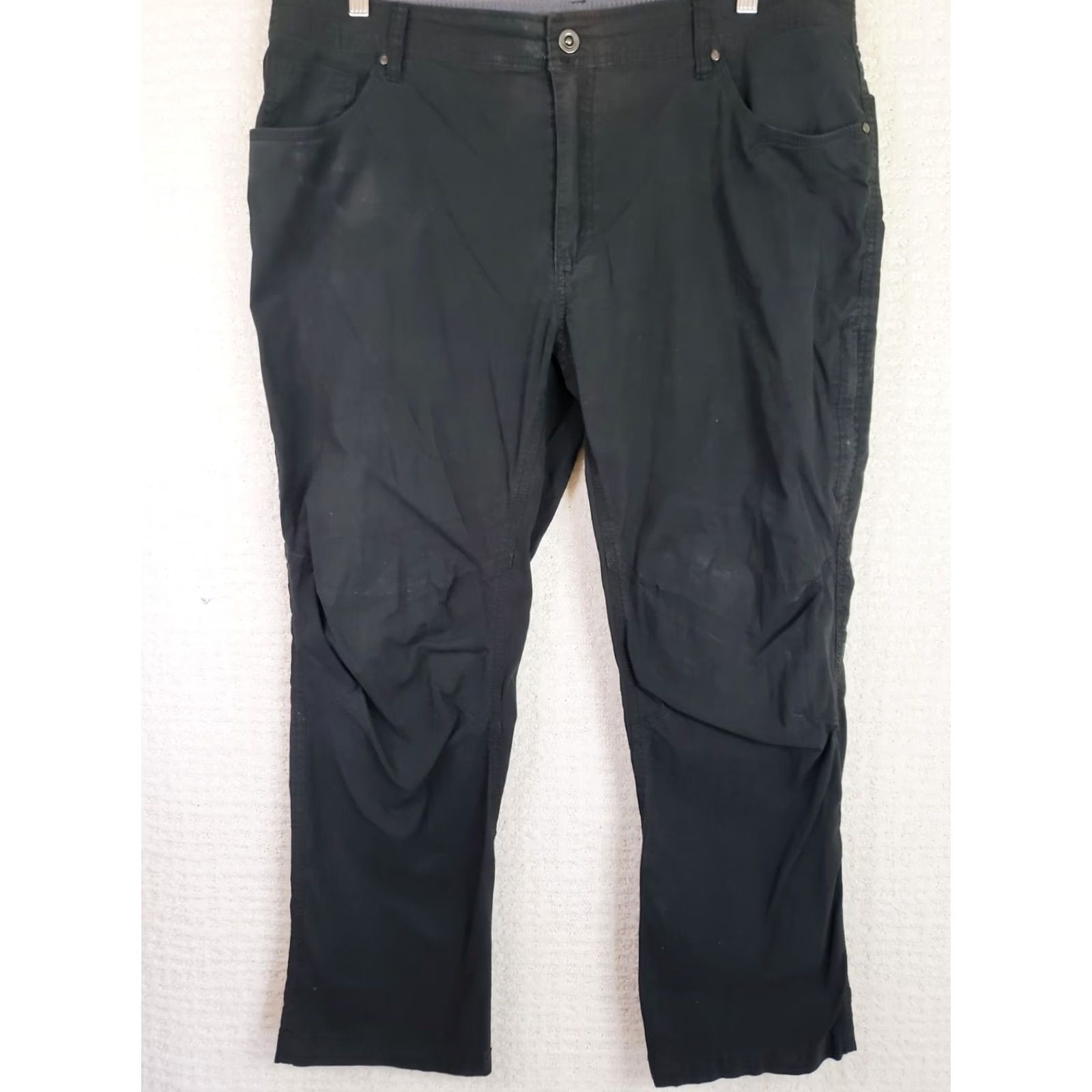 Vintage Swiss Tech Performance Pants Mens 38 Black Straight Front 5-Pocket Inseam 25.5" Lightweight Casual Travel Hiking Fit Regular Size 38 Mens Size US 38 / EU 54 - 2 Thumbnail