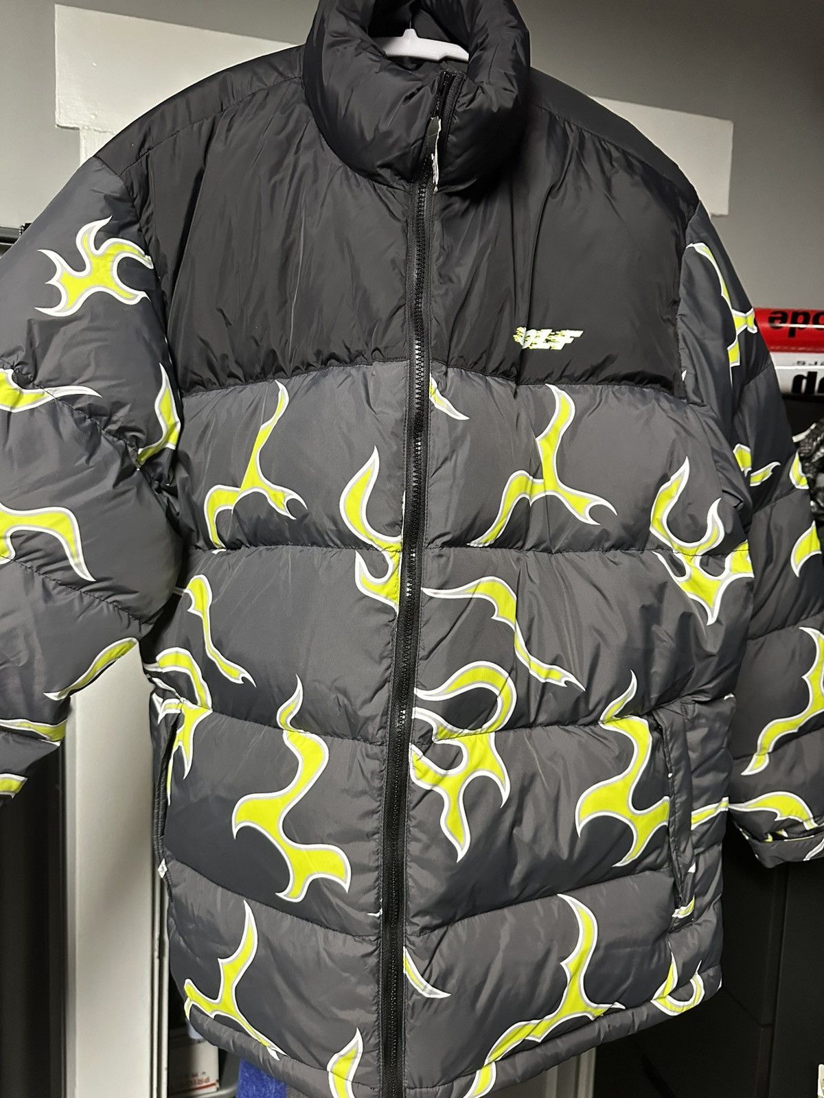 Golf Wang × Golf le Fleur × Tyler The Creator RARE | 2XL GOLFWANG Flame Puffer Yellow/Black Size US XXL / EU 58 / 5 - 6 Thumbnail