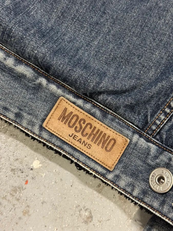 Moschino 2000s Moschino Majestic Deer Blue Denim Jacket Size US M / EU 48-50 / 2 - 7 Thumbnail