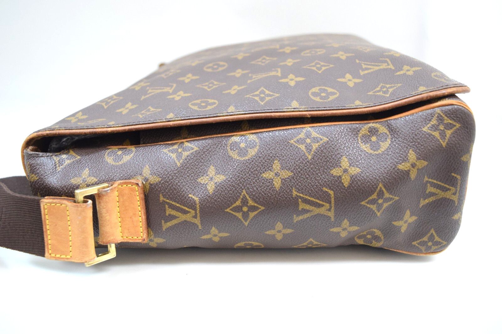 Louis Vuitton Louis Vuitton Abbesses Crossbody Bag Monogram M45257 Size ONE SIZE - 5 Thumbnail