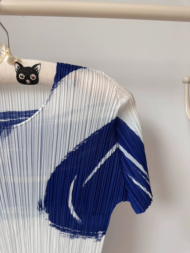 Issey Miyake Issey Miyake size:3 Blue and white pleated short-sleeved s Size XS / US 0-2 / IT 36-38 - 3 Thumbnail