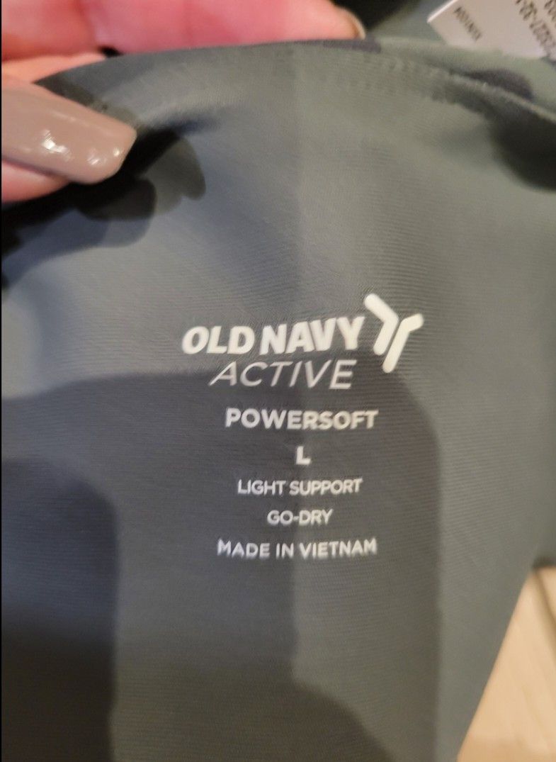 Old Navy Old Navy Sports Bra Light Support PowerSoft Longline Camo Size L / US 10 / IT 46 - 9 Thumbnail