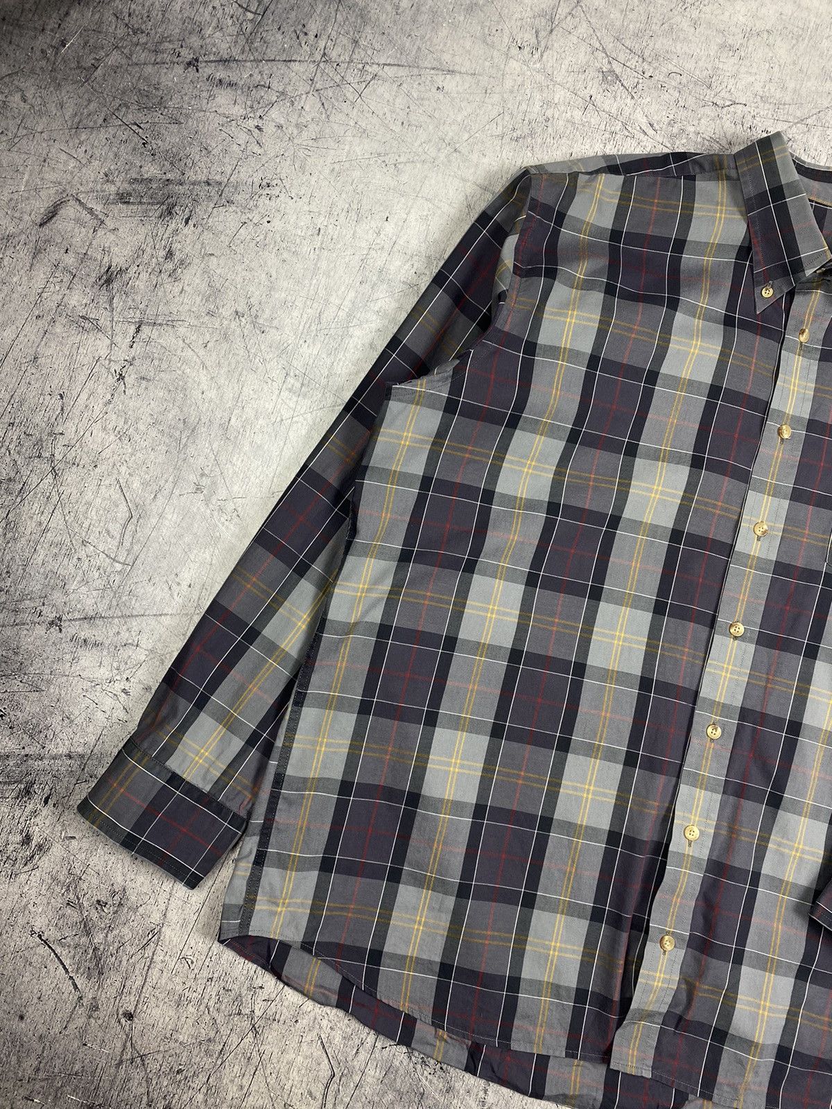 Barbour Barbour Designer Checkered Button Up Shirt Size US XL / EU 56 / 4 - 5 Thumbnail