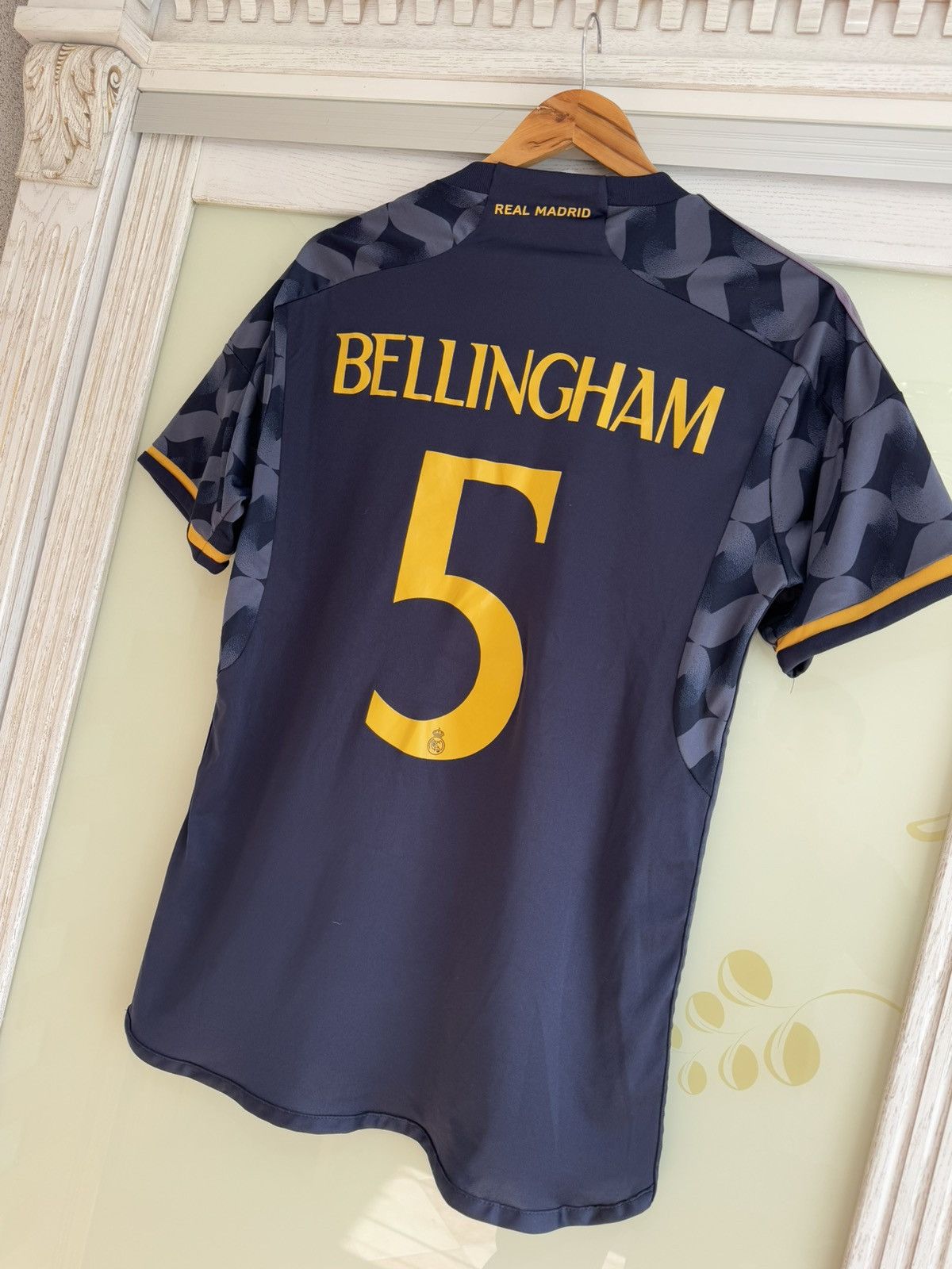 Adidas Bellingham #5 Real Madrid 2023-2024 Away Soccer Jersey Kit Size US M / EU 48-50 / 2 - 5 Thumbnail