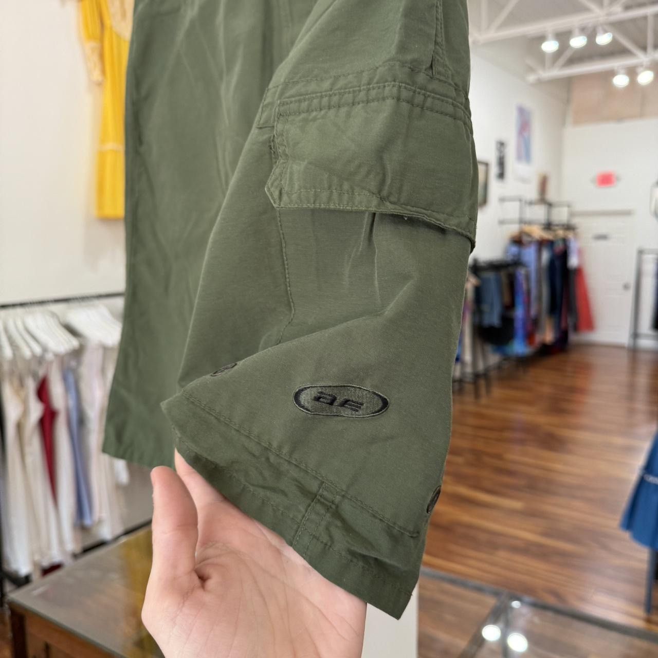 American Eagle Outfitters Y2K 2000’s AE Utility Cargo Shorts Size US 32 / EU 48 - 3 Thumbnail