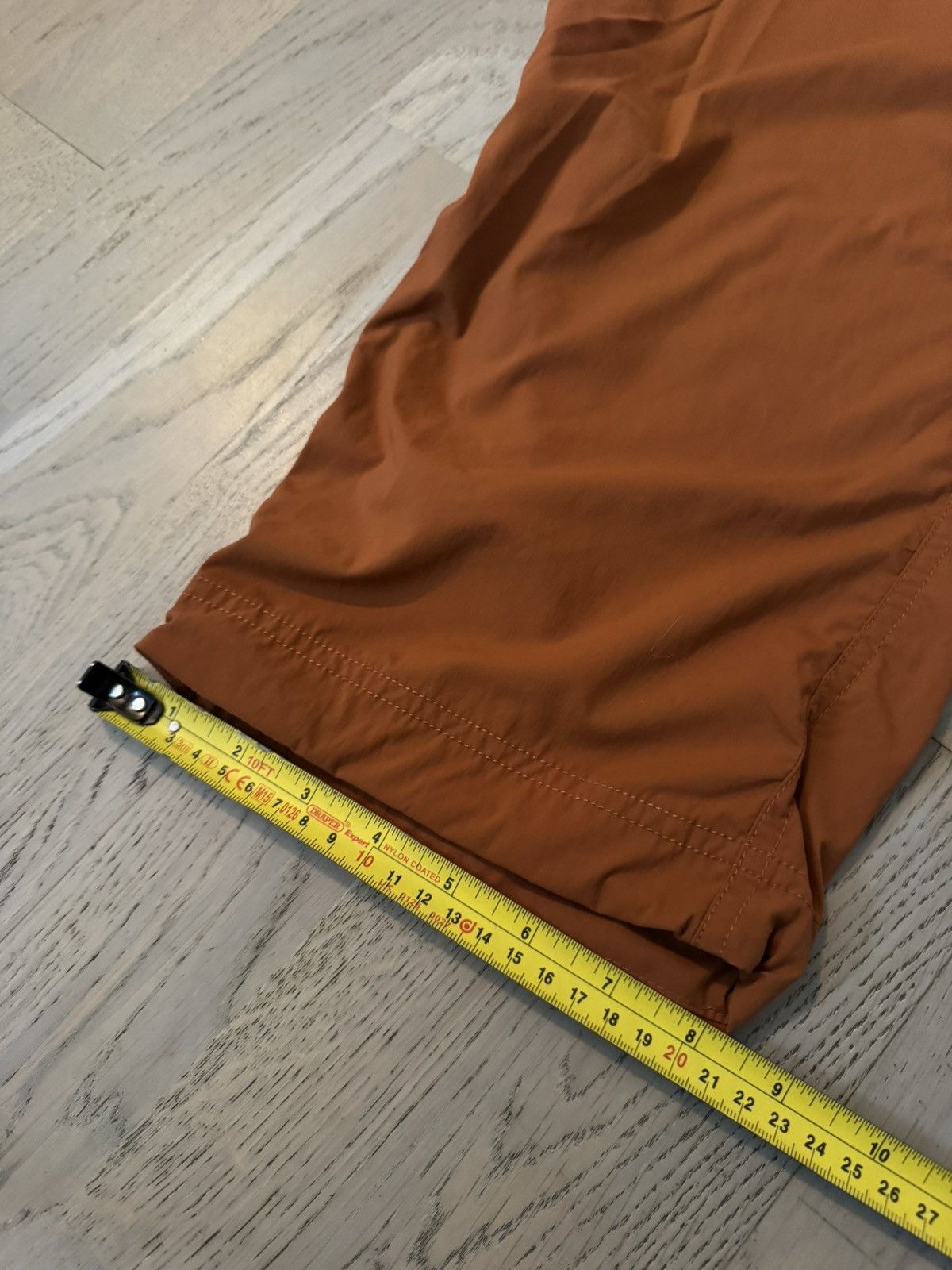 Nike ACG NIKE ACG pants sz s STUDY sizes in photos by tape measure Size US 29 - 6 Thumbnail