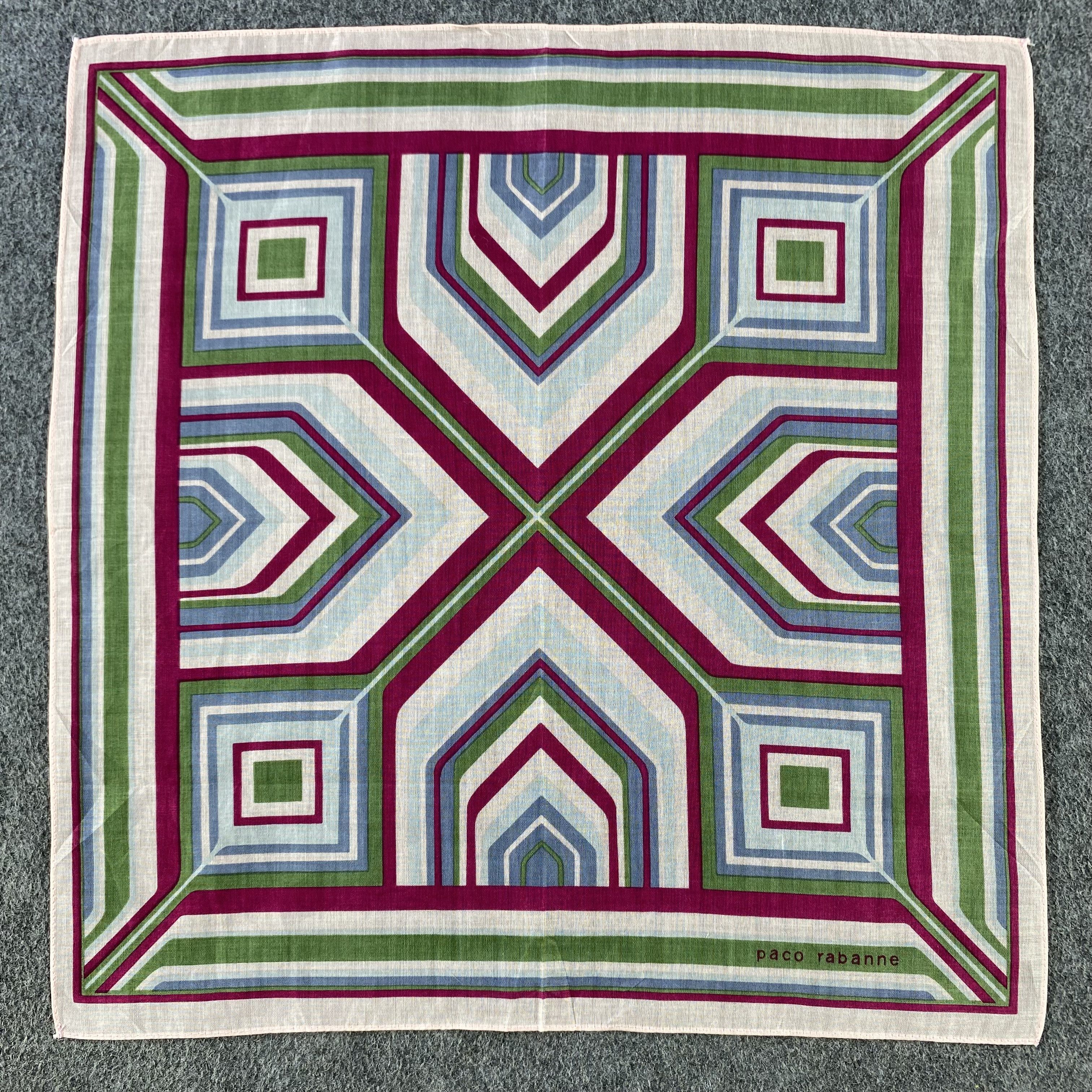 Vintage Handkerchief/Neckerchief/Bandana HC662 Size ONE SIZE - 1 Thumbnail