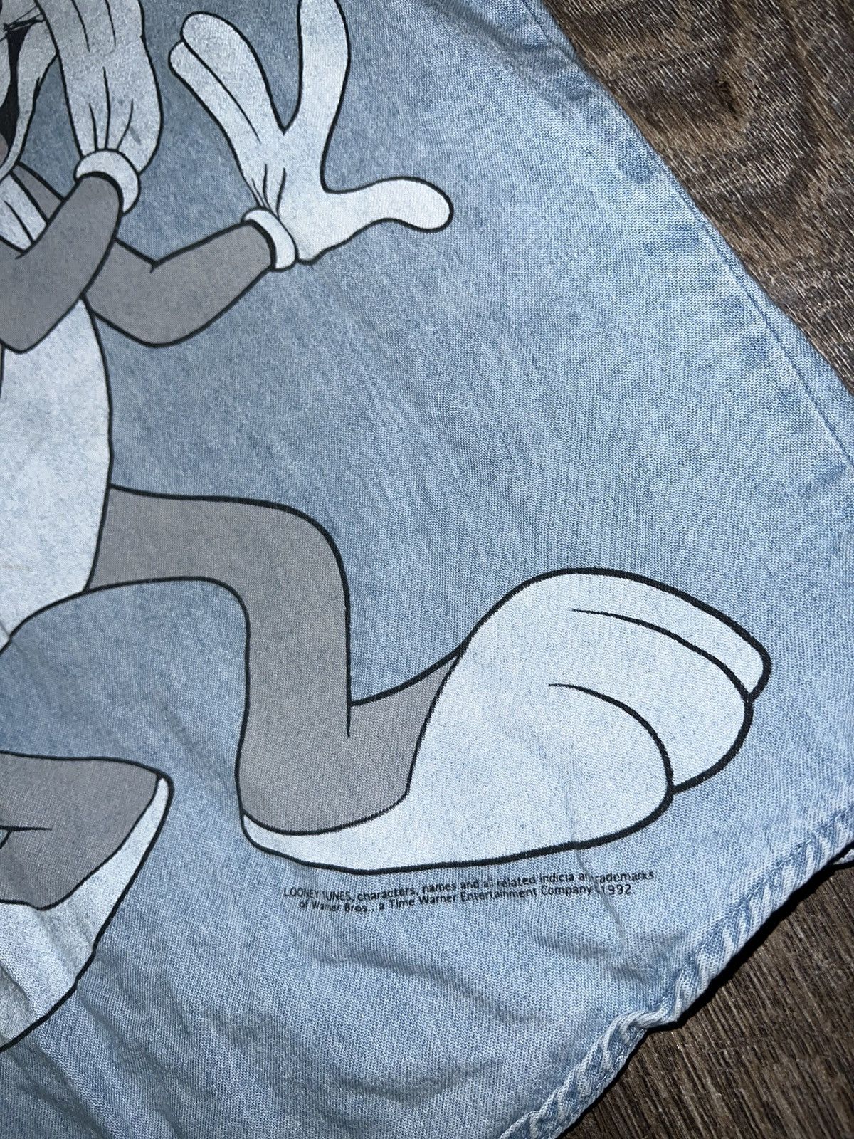 Vintage Vintage Looney Tunes Bugs Bunny Jerry Leigh Denim Vest Shirt Size M / US 6-8 / IT 42-44 - 3 Thumbnail