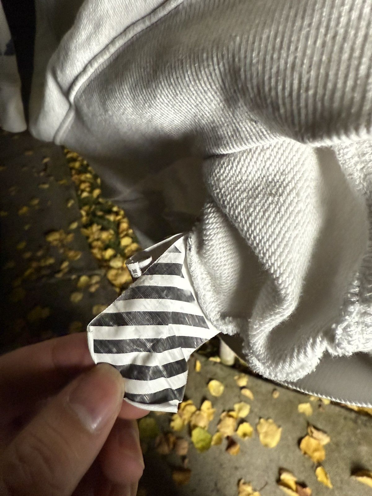 Off-White OFF-WHITE 2016 WHITE CREWNECK Size US S / EU 44-46 / 1 - 5 Thumbnail