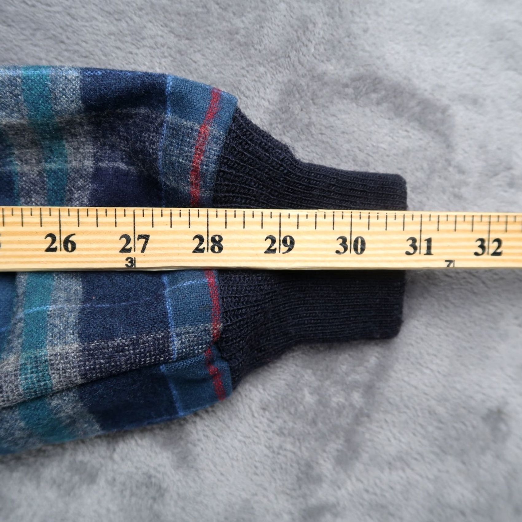 Pendleton Vtg Pendleton Womens Cardigan Sweater 100% Wool Tartan Plaid V-Neck Long Sleeve Multicolor Size L US Made In USA Regular Mens? Girls? Size L / US 10 / IT 46 - 7 Thumbnail