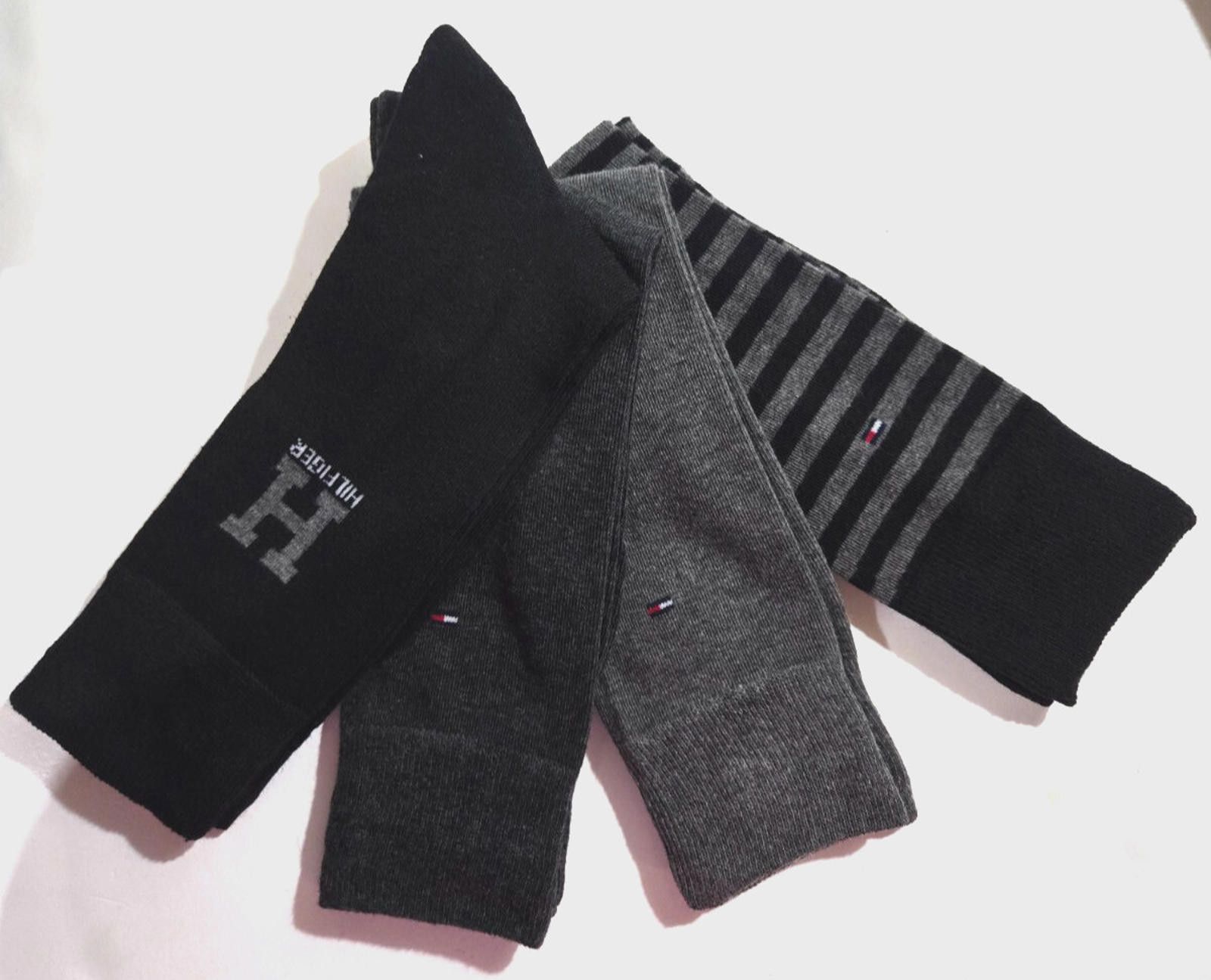 Tommy Hilfiger Tommy Hilfiger Mens Trouser Dress Socks Crew Logo 4 pack NWT Size ONE SIZE - 1 Thumbnail