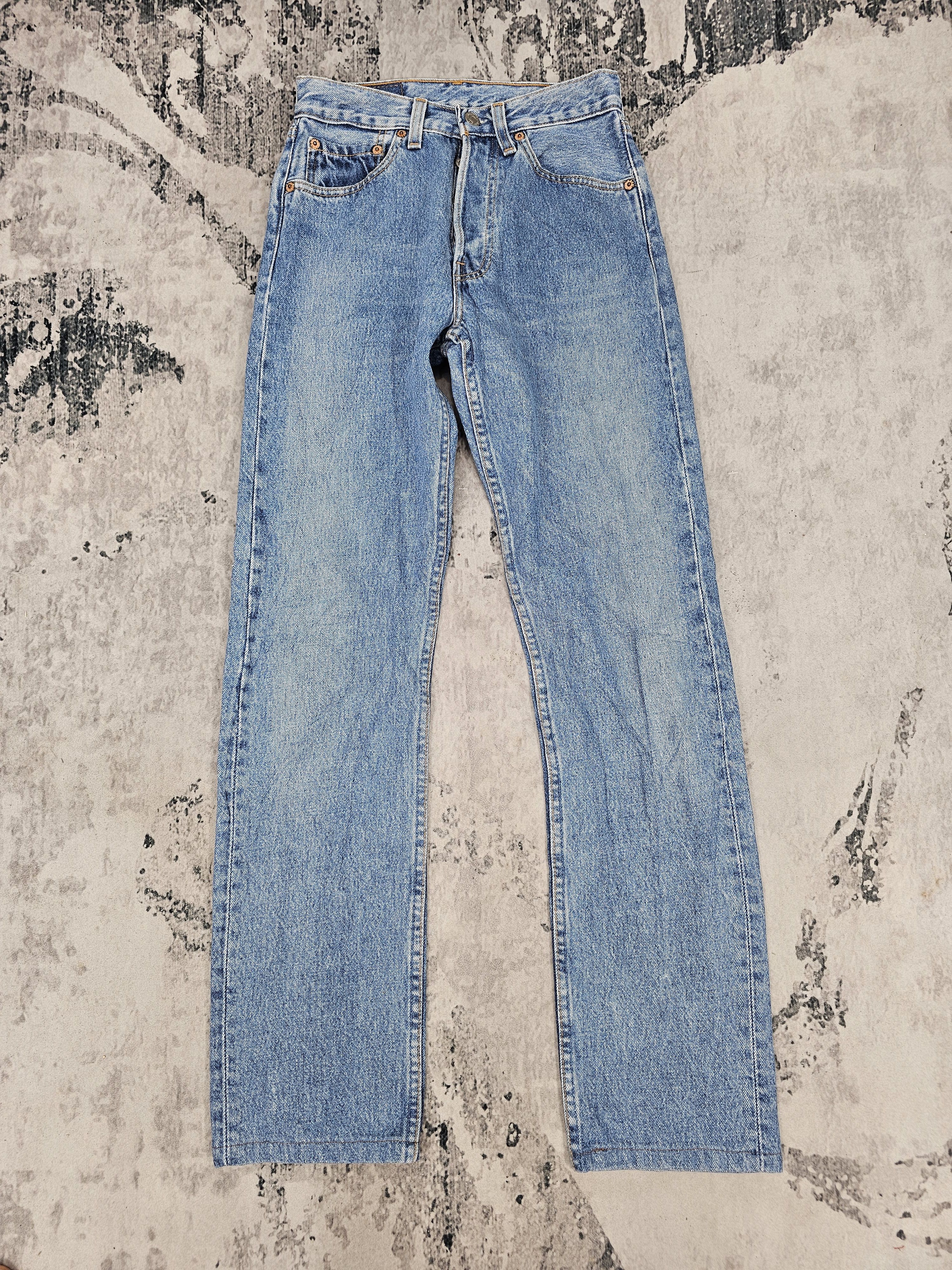 Levi's Vintage Clothing Vtg 90'S LEVIS 6501 For Women High Rise Faded Jeans L0508 Size 25" / US 0 / IT 36 - 1 Thumbnail