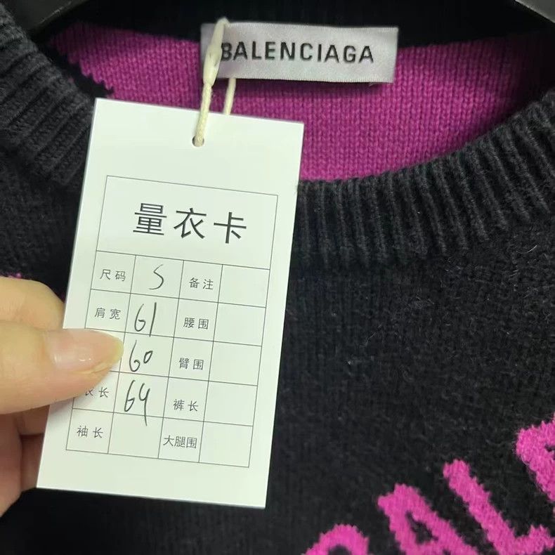 Balenciaga Balenciaga Black crew neck pullover long-sleeved sweater Size US S / EU 44-46 / 1 - 4 Thumbnail