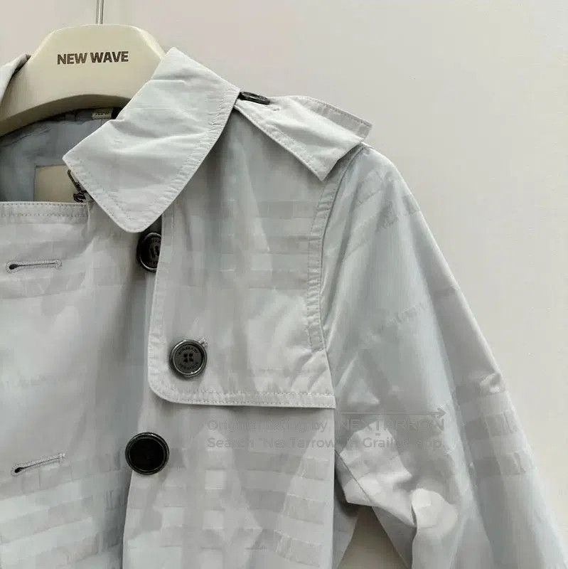 Burberry Burberry Women's Mid-Length Grey Trench Coat. Size S / US 4 / IT 40 - 5 Thumbnail