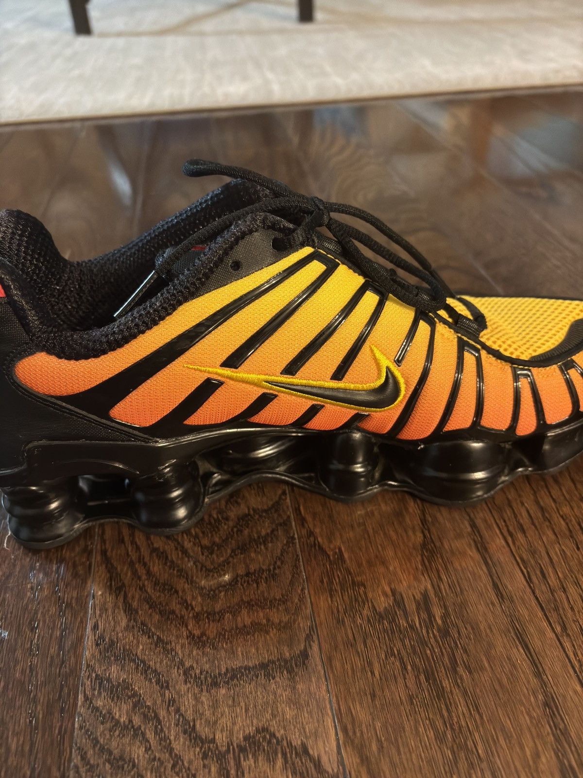 Nike Nike Shox TL trainers in yellow and orange #sneakers Size US 8.5 / EU 41-42 - 4 Thumbnail