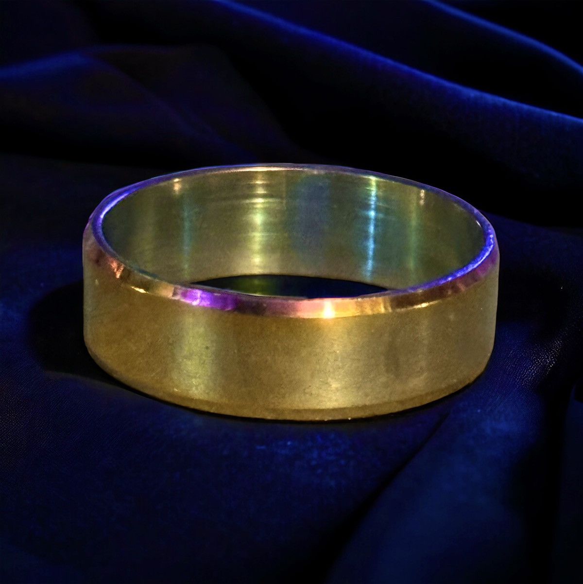Other Men’s iridescent rainbow ring Size ONE SIZE - 1 Thumbnail