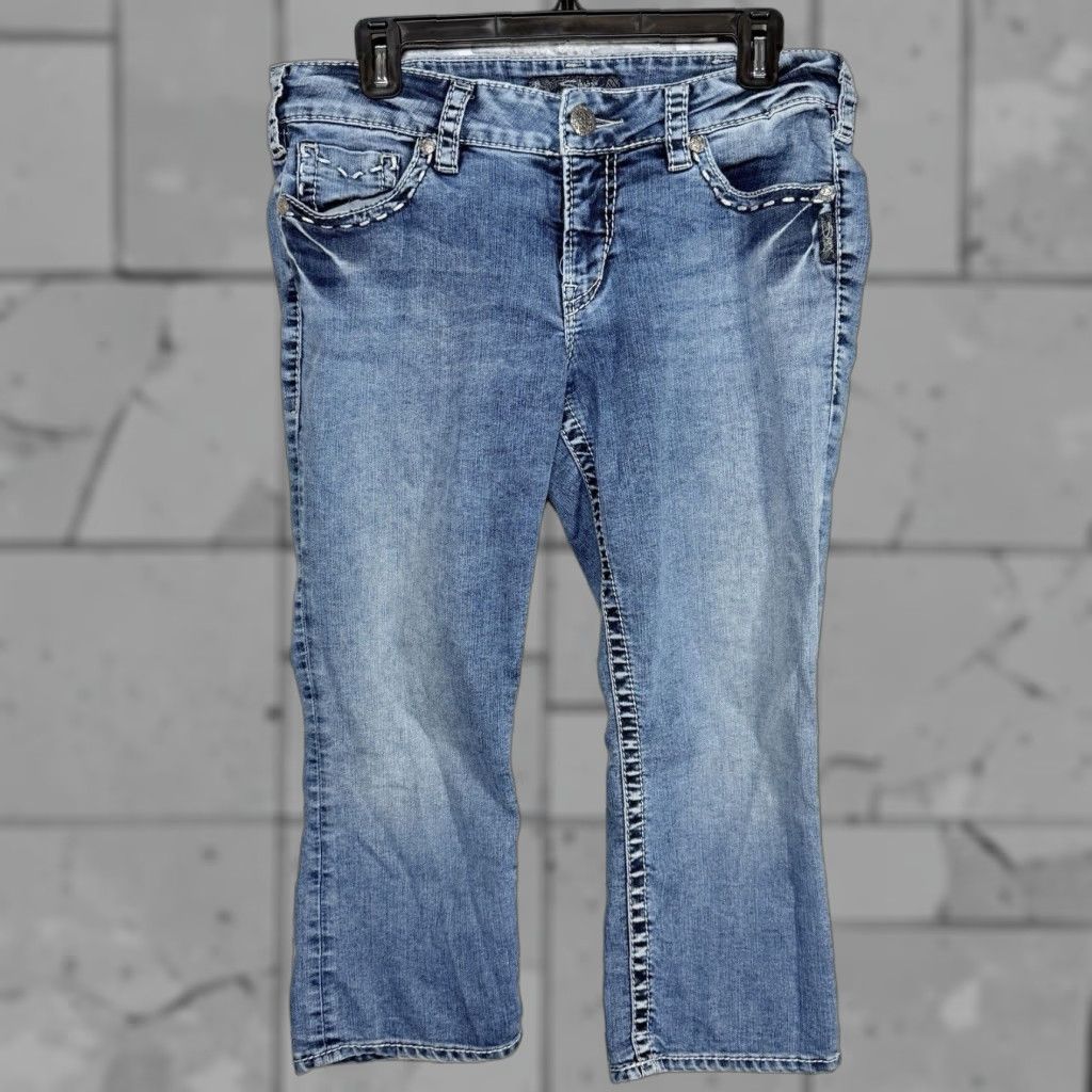Silver Jeans Co. VINTAGE Silver Jeans Co Suki Capri Jeans Womens Size 31 Blue Metal Theme Size 24" / US 00 / IT 34 - 1 Thumbnail