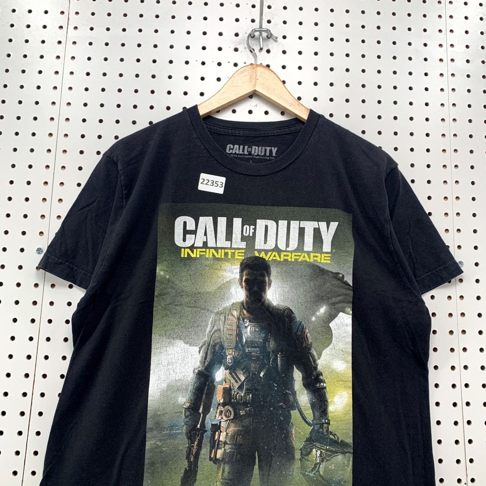 Vintage Call Of Duty Shirt Black Infinite Warfare Graphic Adult Large 21x29 Video Game T Size US L / EU 52-54 / 3 - 5 Thumbnail