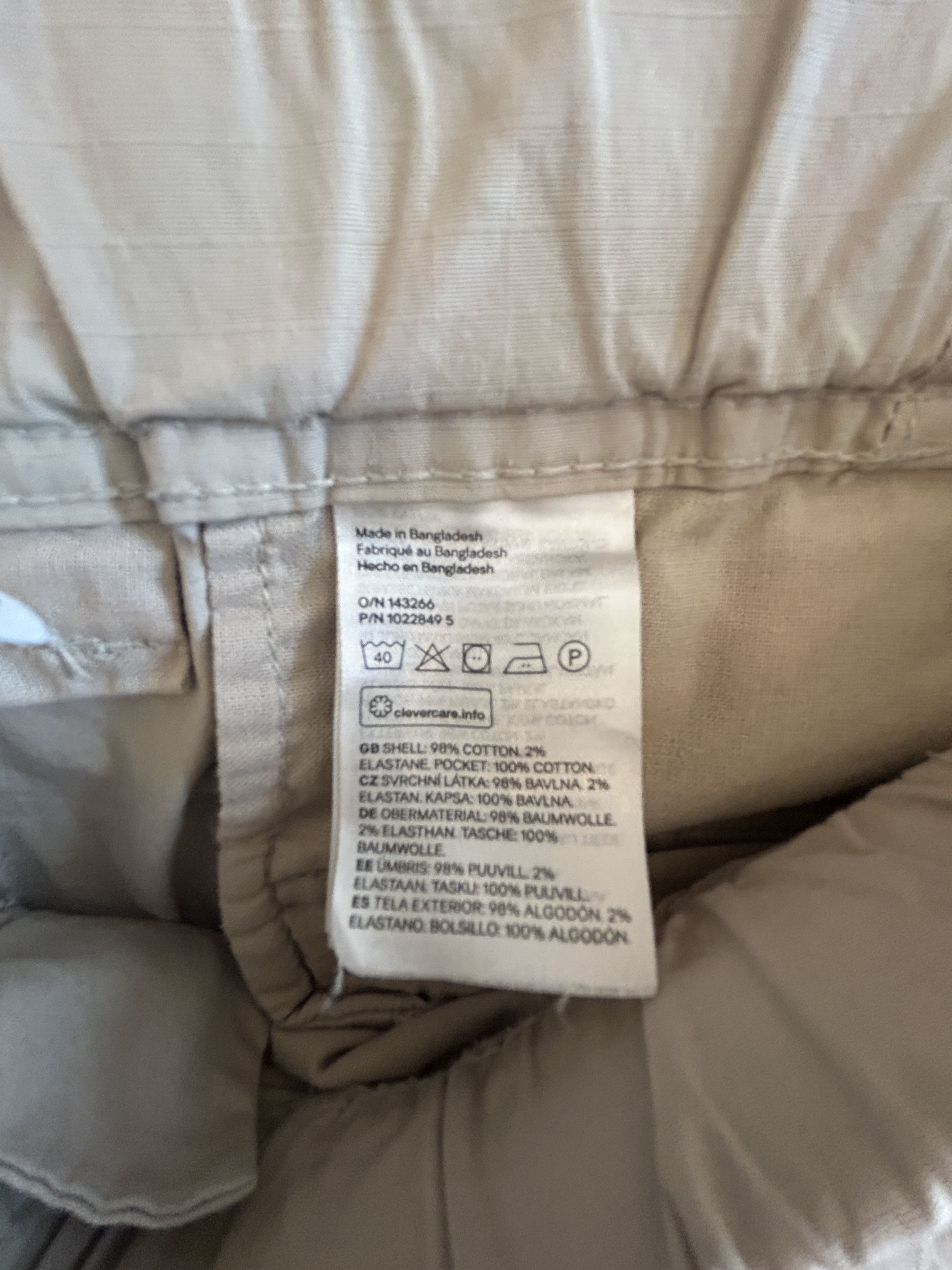H&M H&M Relaxed Fit Cargo Pants Size US 36 / EU 52 - 8 Thumbnail