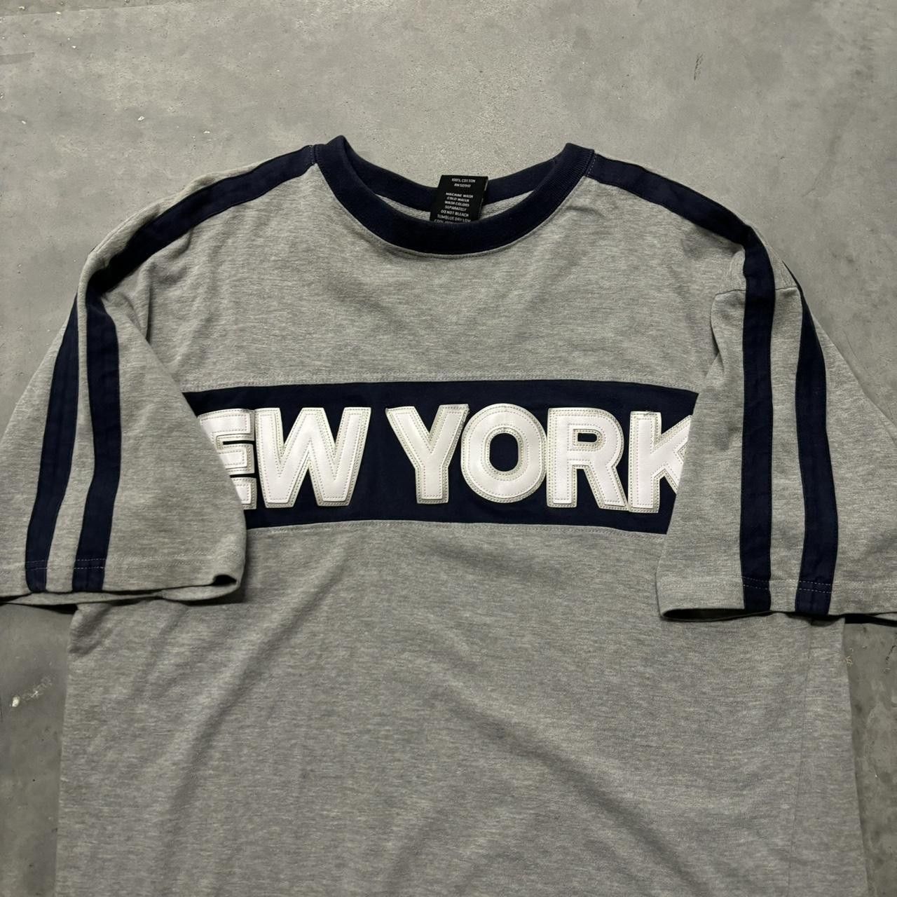 Japanese Brand × Vintage Crazy Vintage Y2K/2000s Grey New York Spellout Skater Streetwear Essential Tee! Size US XL / EU 56 / 4 - 3 Thumbnail