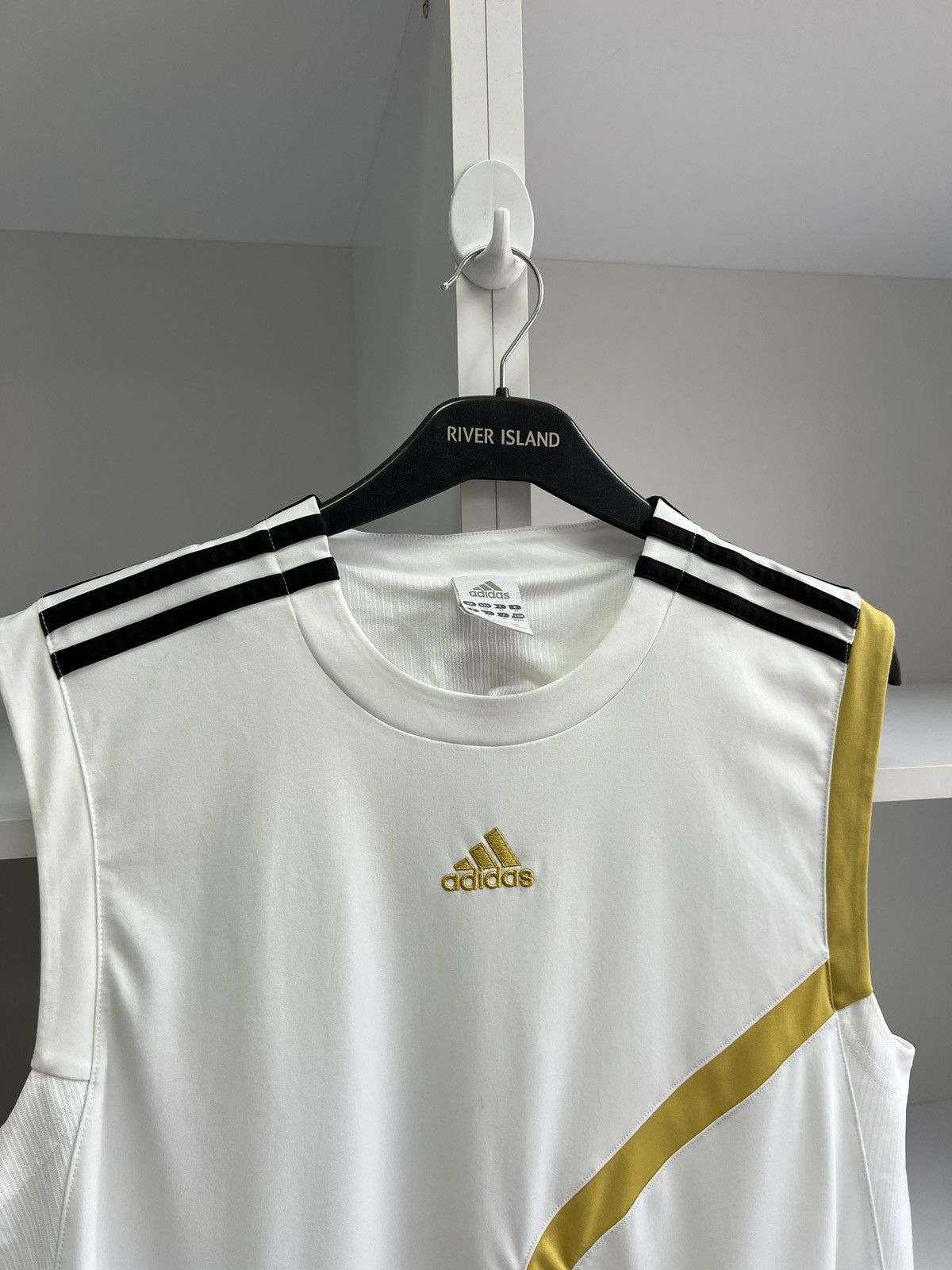 Adidas × Vintage Vintage Adidas Sleeveless Jersey Size US M / EU 48-50 / 2 - 9 Thumbnail