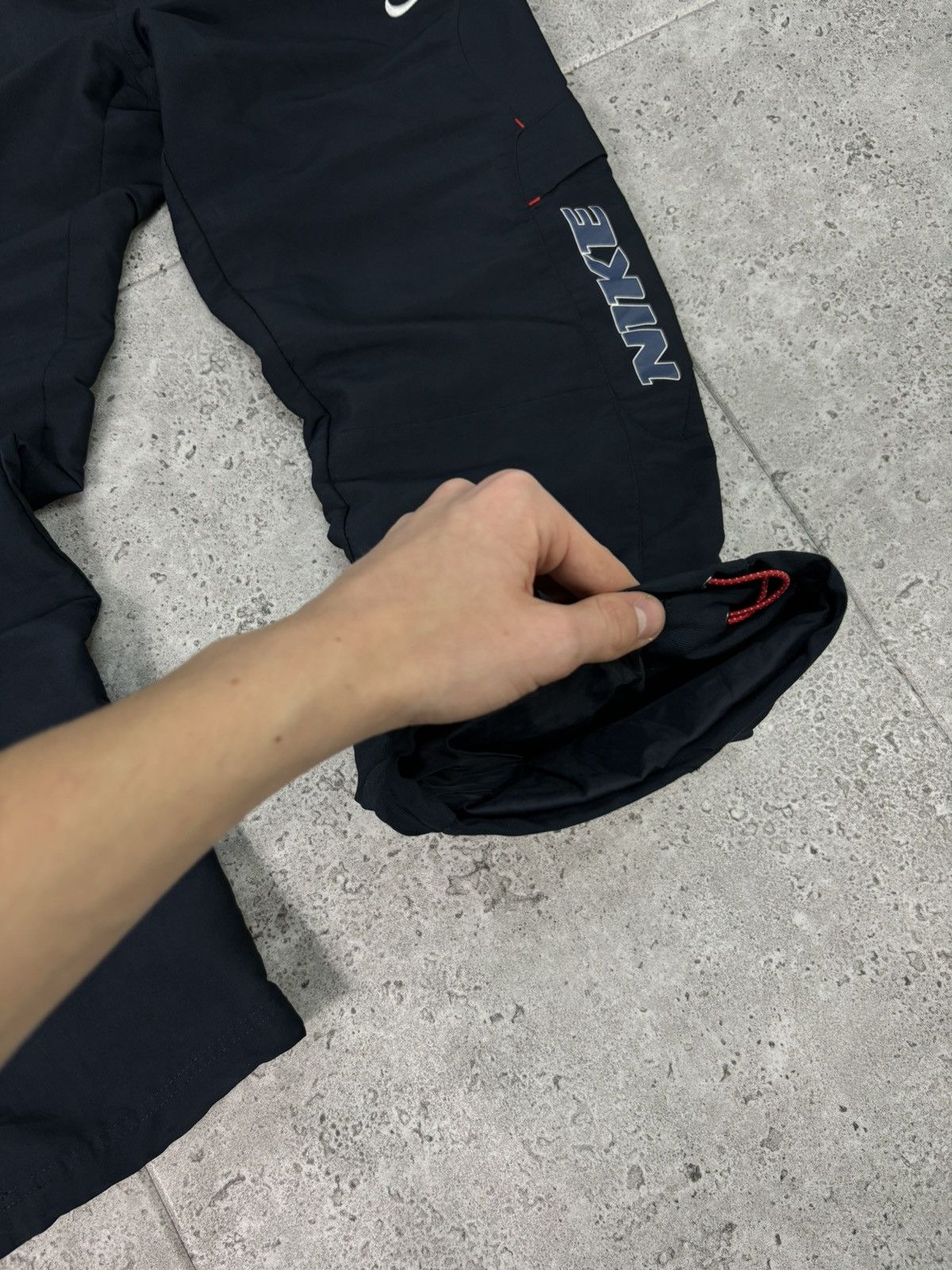 Nike × Vintage 00s Baggy Vintage Nike Track Pants Swoosh Logo Blockcore Size US 32 / EU 48 - 5 Thumbnail