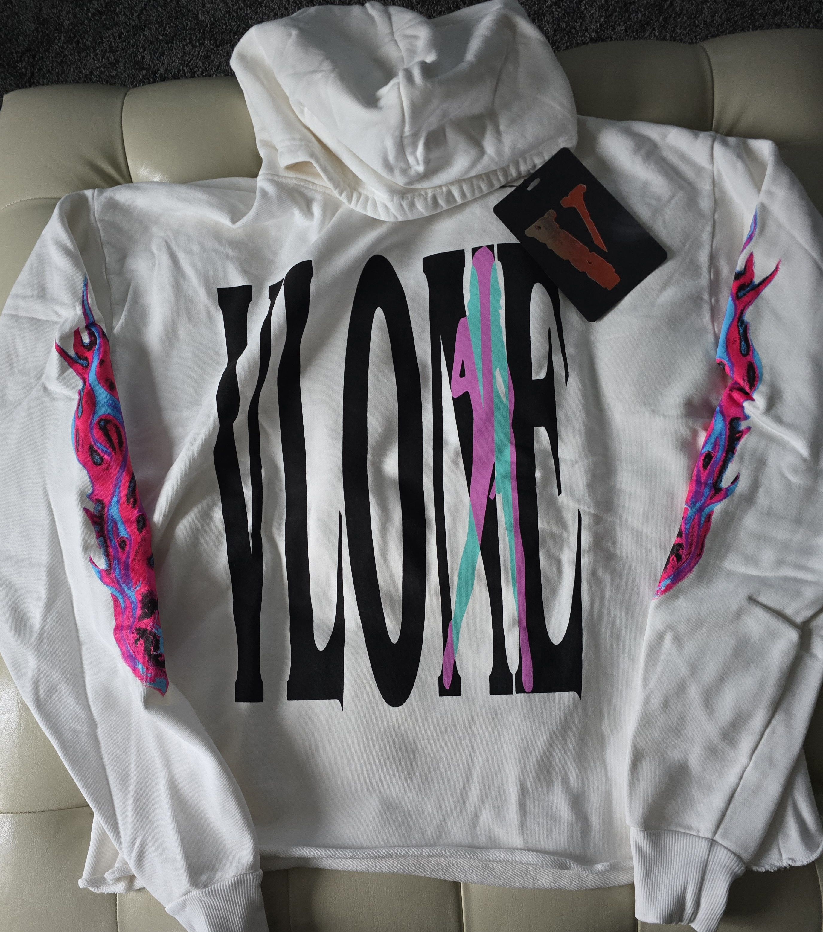 Vlone Vlone Vice City Hoodie 'White' Size US M / EU 48-50 / 2 - 1 Thumbnail