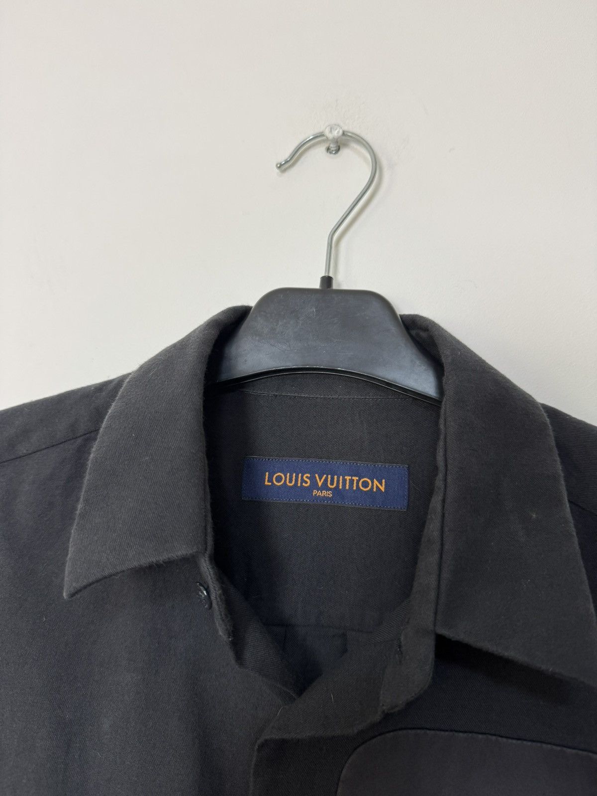 Louis Vuitton Louis Vuitton By Virgil Abloh Zip Pocket Patch Shirt Rare Size US M / EU 48-50 / 2 - 6 Thumbnail