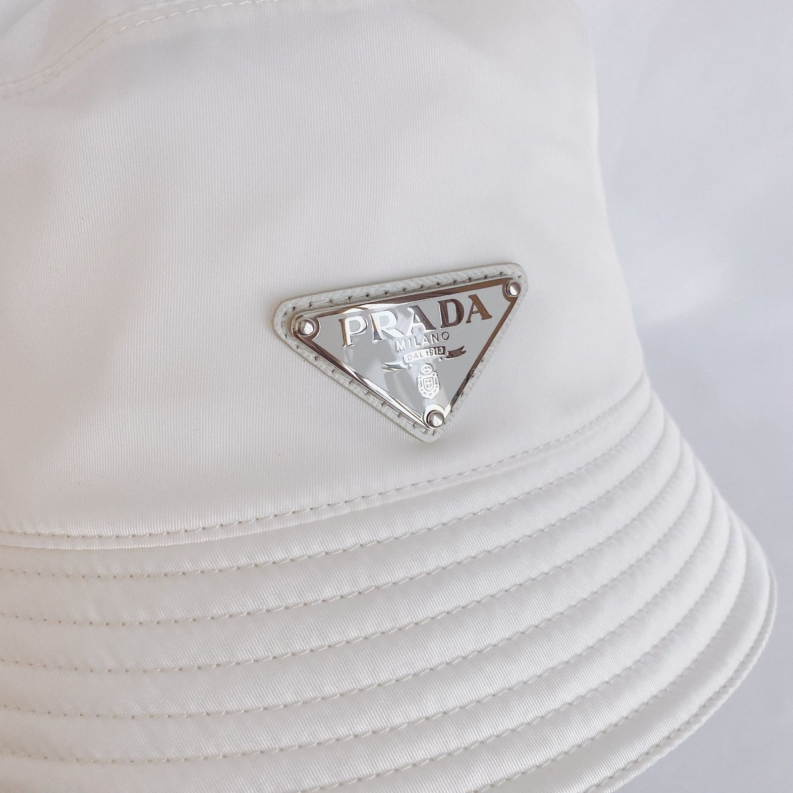 Prada logo appliqued shell nylon bucket hat M Size ONE SIZE - 8 Thumbnail