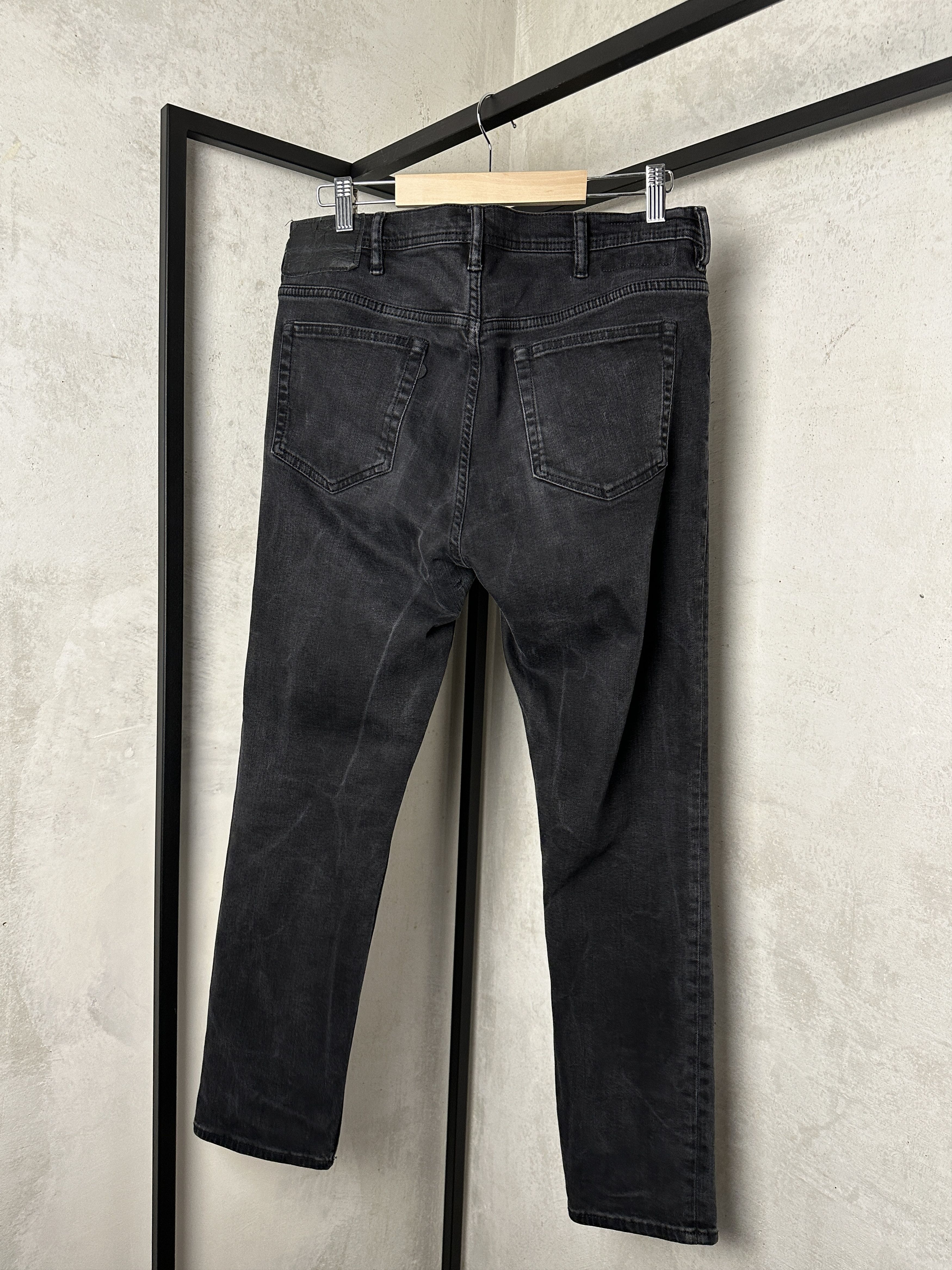 Acne Studios North Used Black Slim Fit Jeans