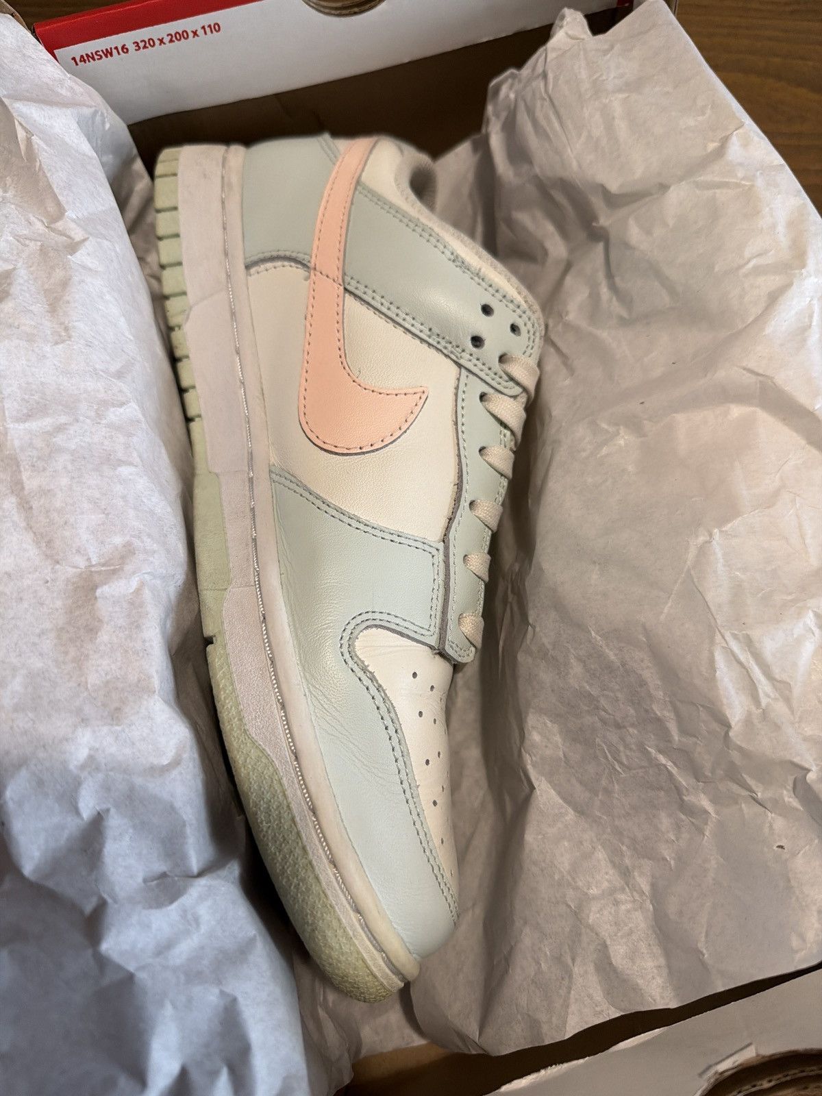 Nike Nike Dunk Barley Green Size US 9.5 / IT 39.5 - 4 Thumbnail